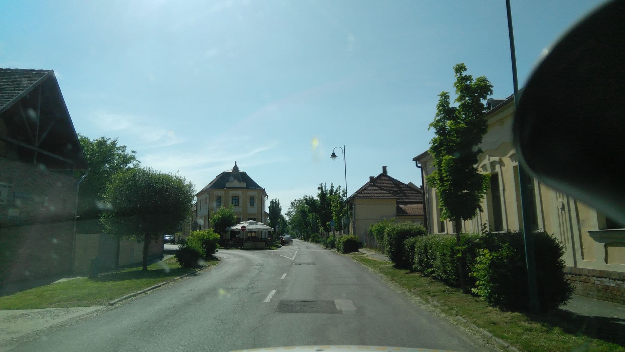 Street view near Hunor Apartman Gyula, Gyula — © pppetra (CC BY-SA · Mapillary)