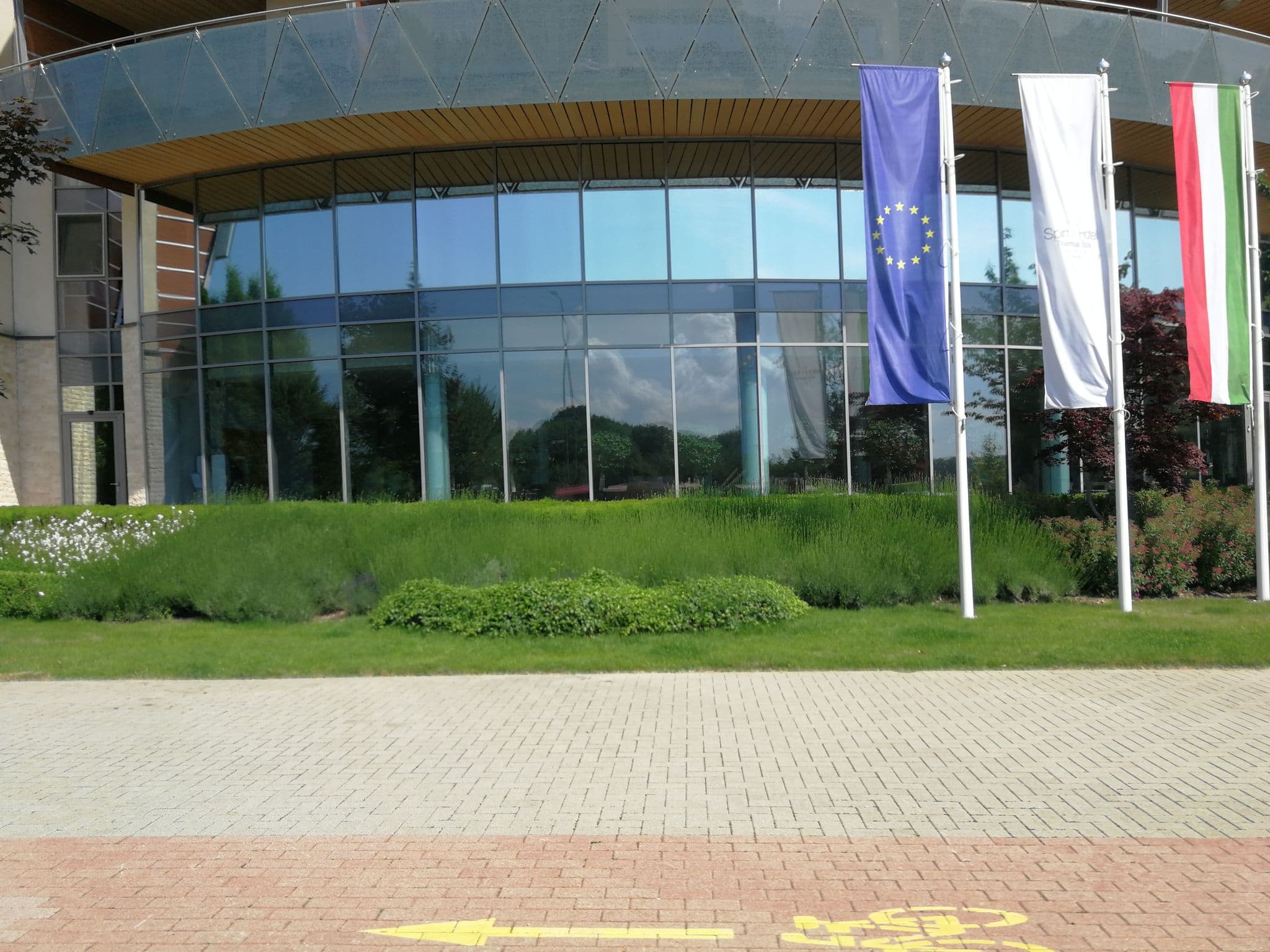 Street view near Swimming pool - Spirit Hotel*****, Sárvár — © lihalla (CC BY-SA · Mapillary)