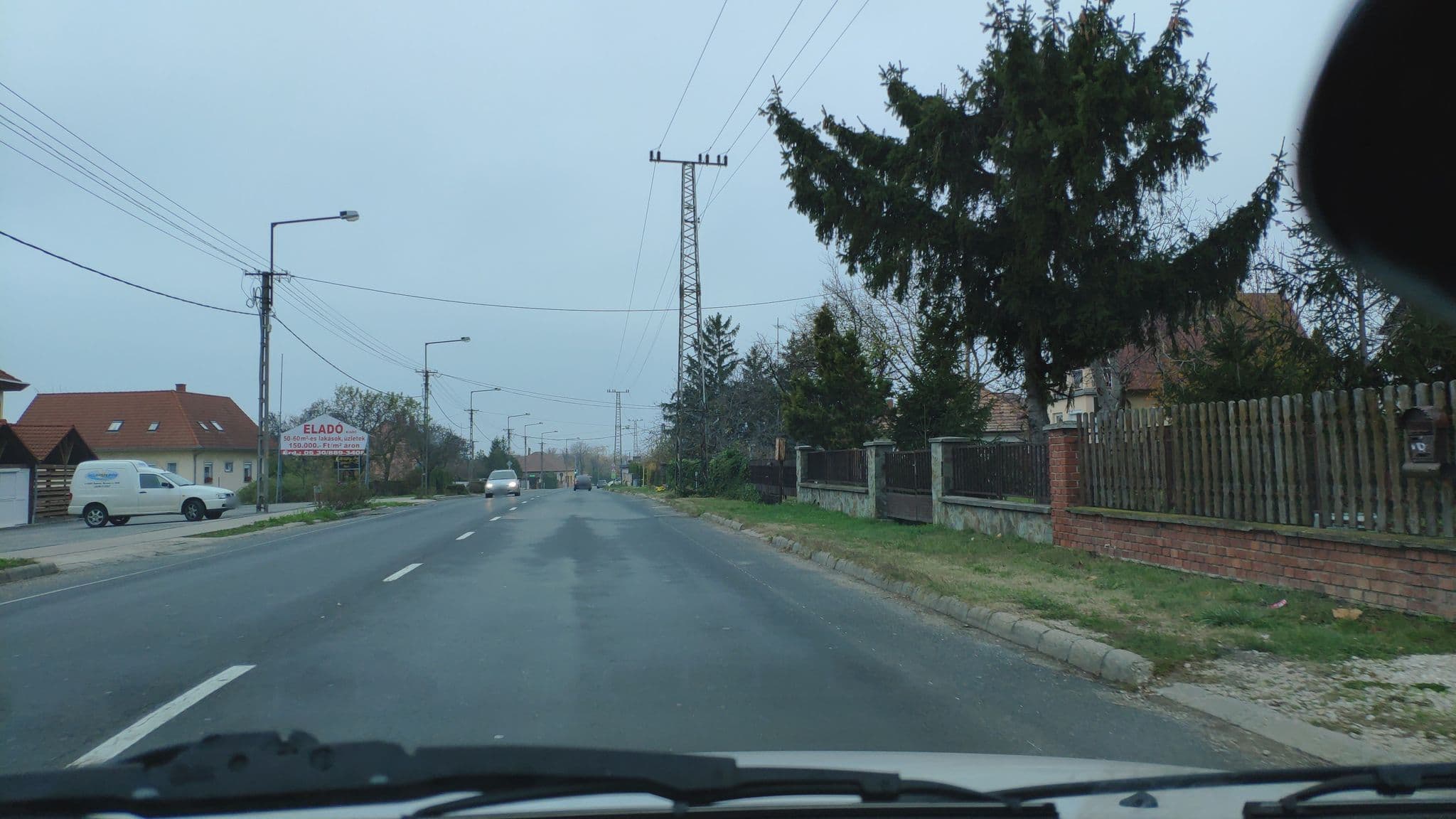 Street view near Gerania Ház Vonyarcvashegy, Vonyarcvashegy — © rbader (CC BY-SA · Mapillary)