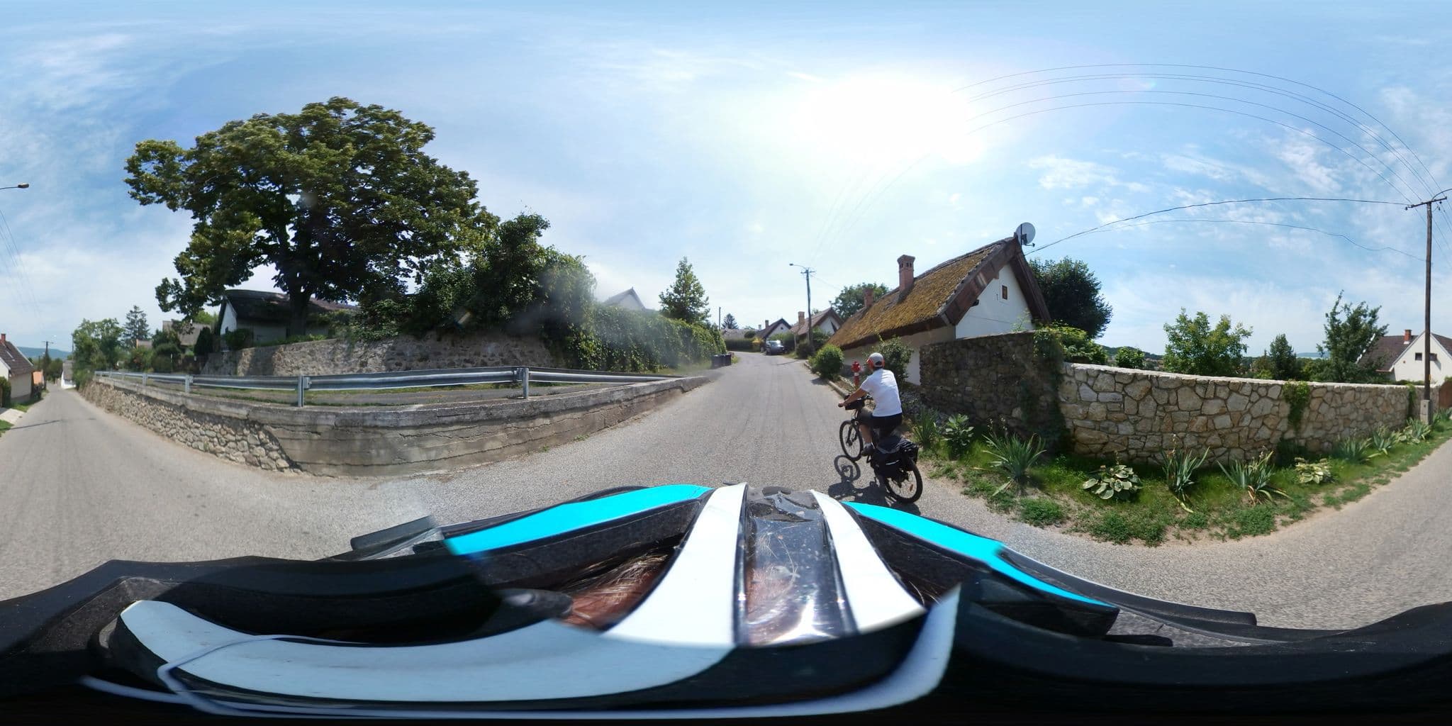Street view near Cottage "Csend", Badacsonytomaj — © tamas (CC BY-SA · Mapillary)