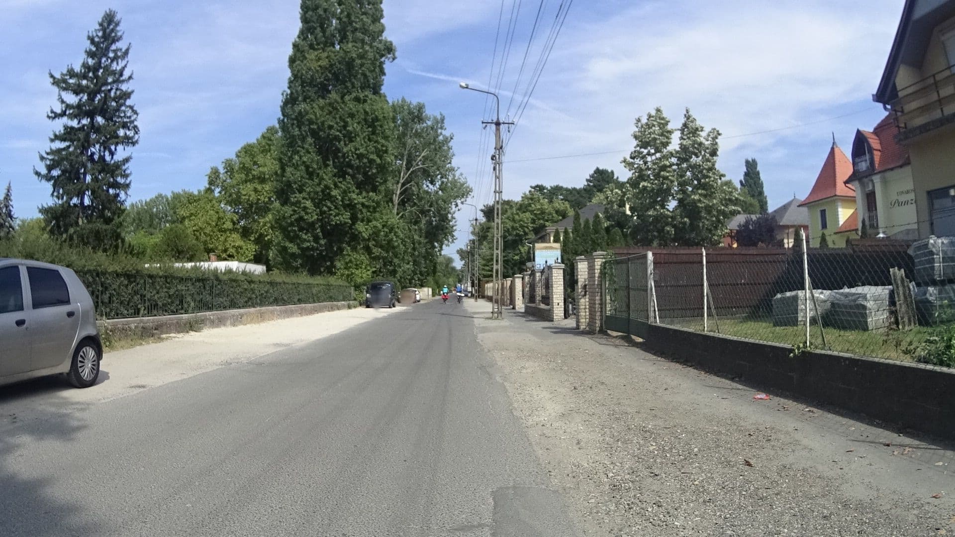 Street view near Udvaros Panzió, Balatonlelle — © ramap (CC BY-SA · Mapillary)