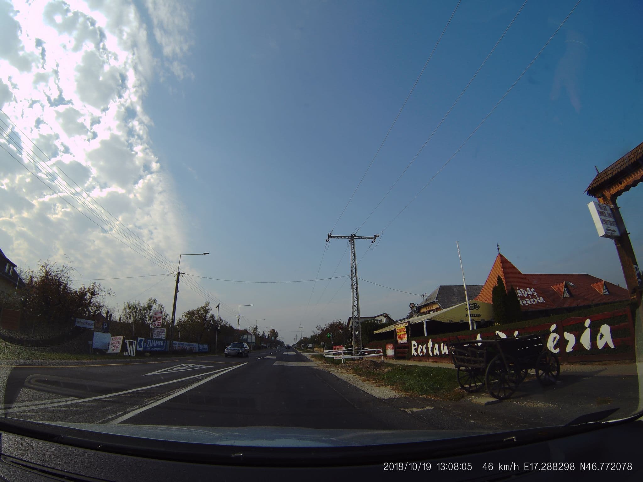 Street view near Pilóta Fogadó, Gyenesdiás — © kami911 (CC BY-SA · Mapillary)