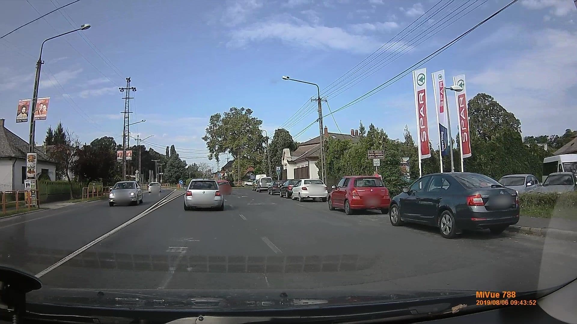Street view near Dianett Apartman Balatonlelle, Balatonlelle — © geox123 (CC BY-SA · Mapillary)