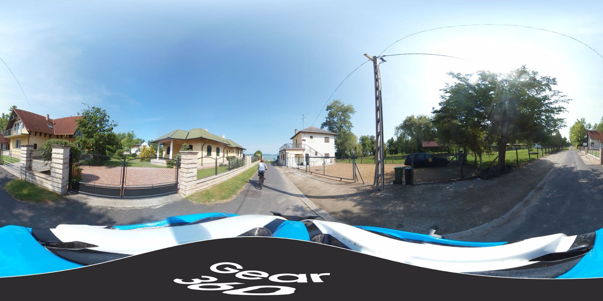 Street view near Vízparti Apartman Balatonlelle, Balatonlelle — © trackman (CC BY-SA · Mapillary)
