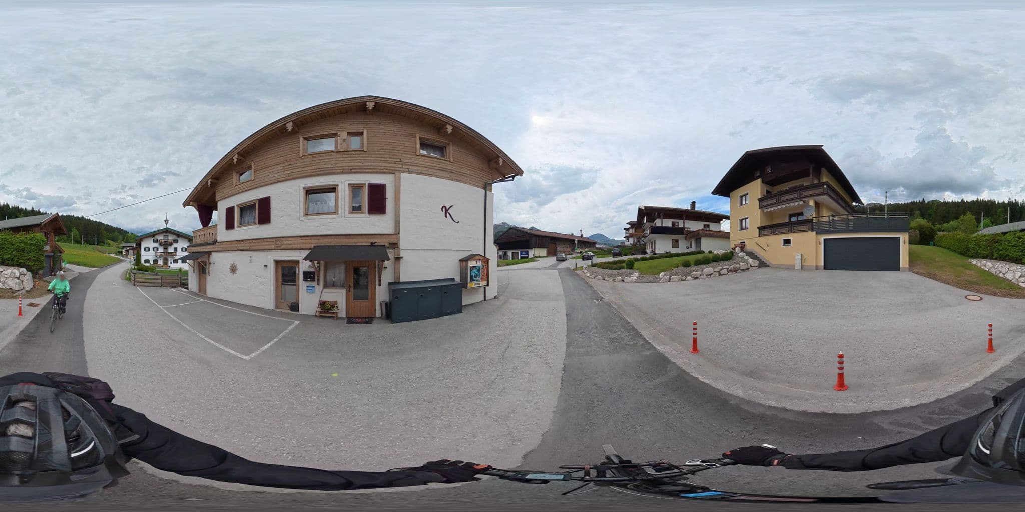 Street view near Appartements Kapelln, Hochfilzen — © osmplus_org (CC BY-SA · Mapillary)