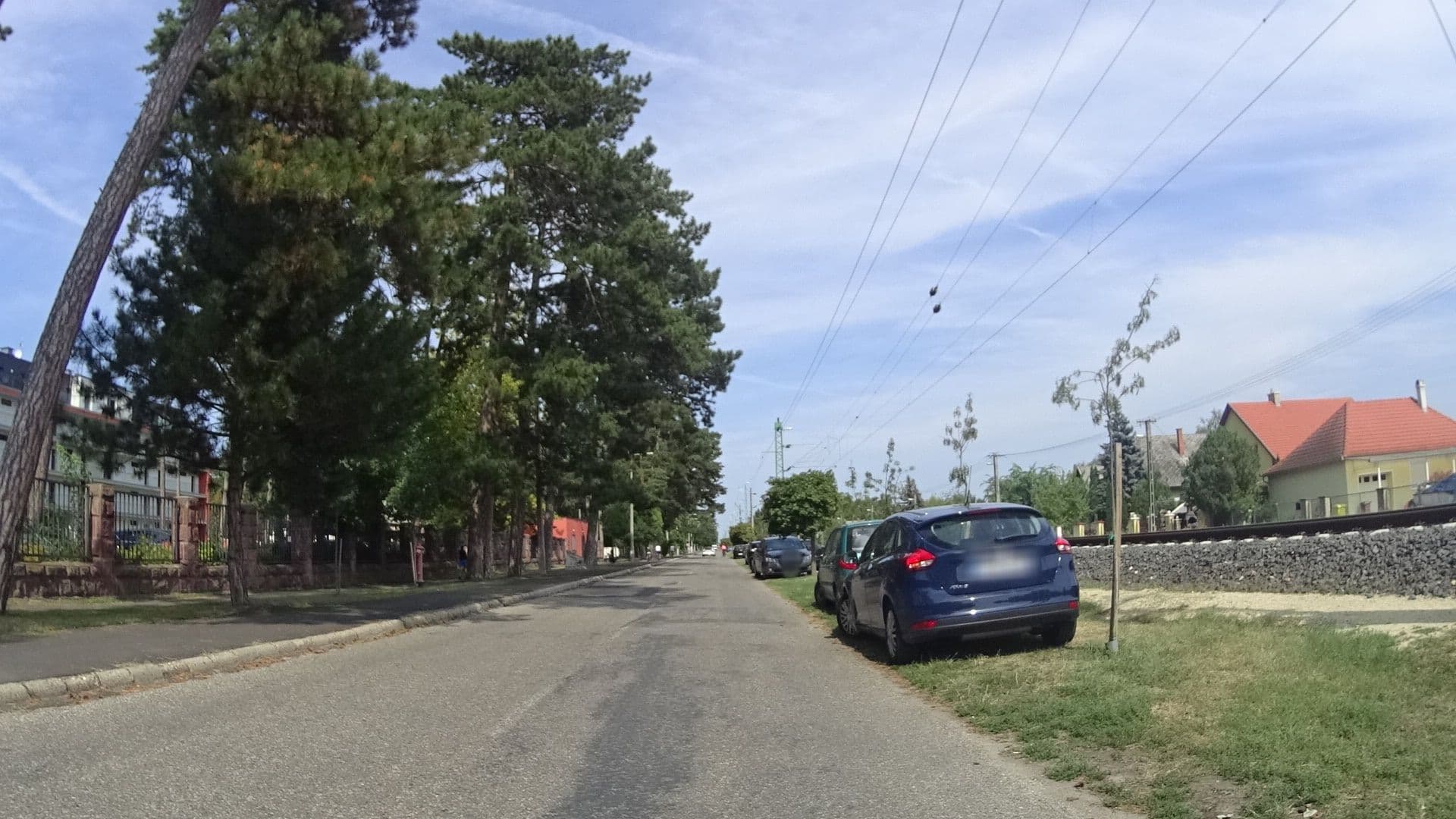 Street view near Rozmaring Panzió-Vendéglő, Balatonlelle — © ramap (CC BY-SA · Mapillary)