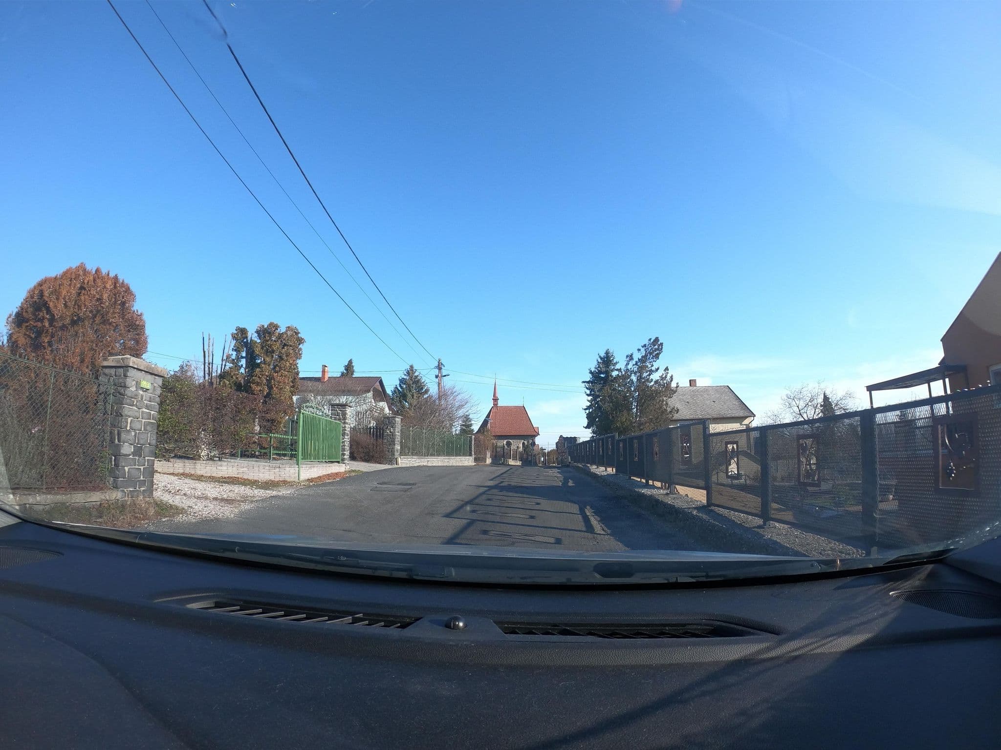 Street view near Római Apartmanház, Badacsonytomaj — © vst (CC BY-SA · Mapillary)