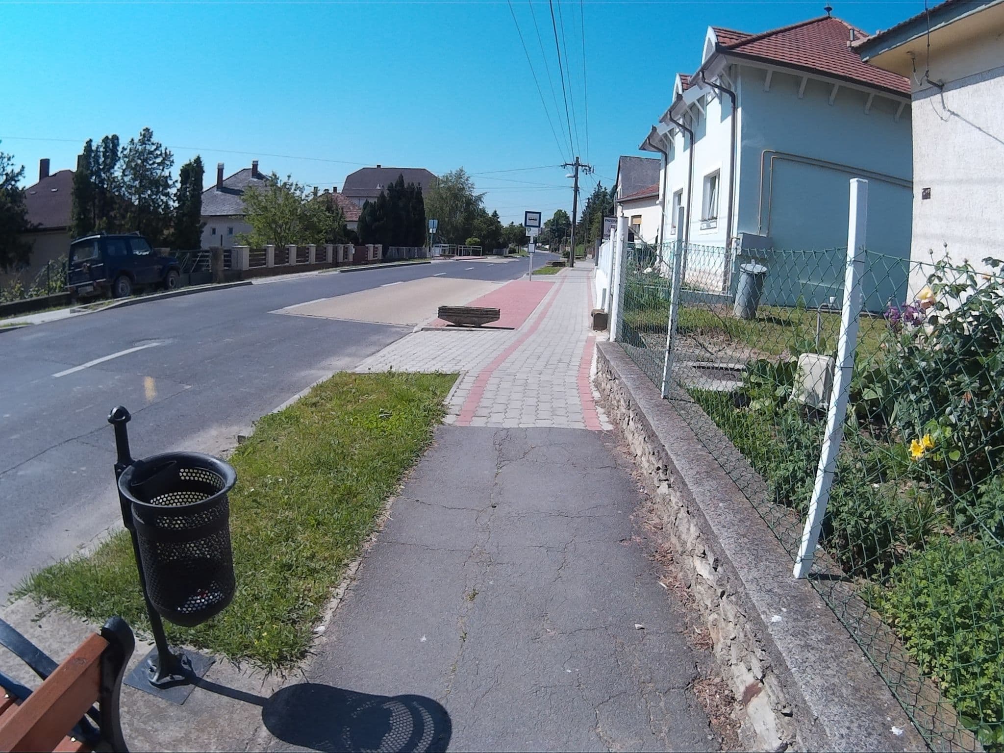 Street view near Menta Apartmanház Hévíz, Hévíz — © heyjoe (CC BY-SA · Mapillary)