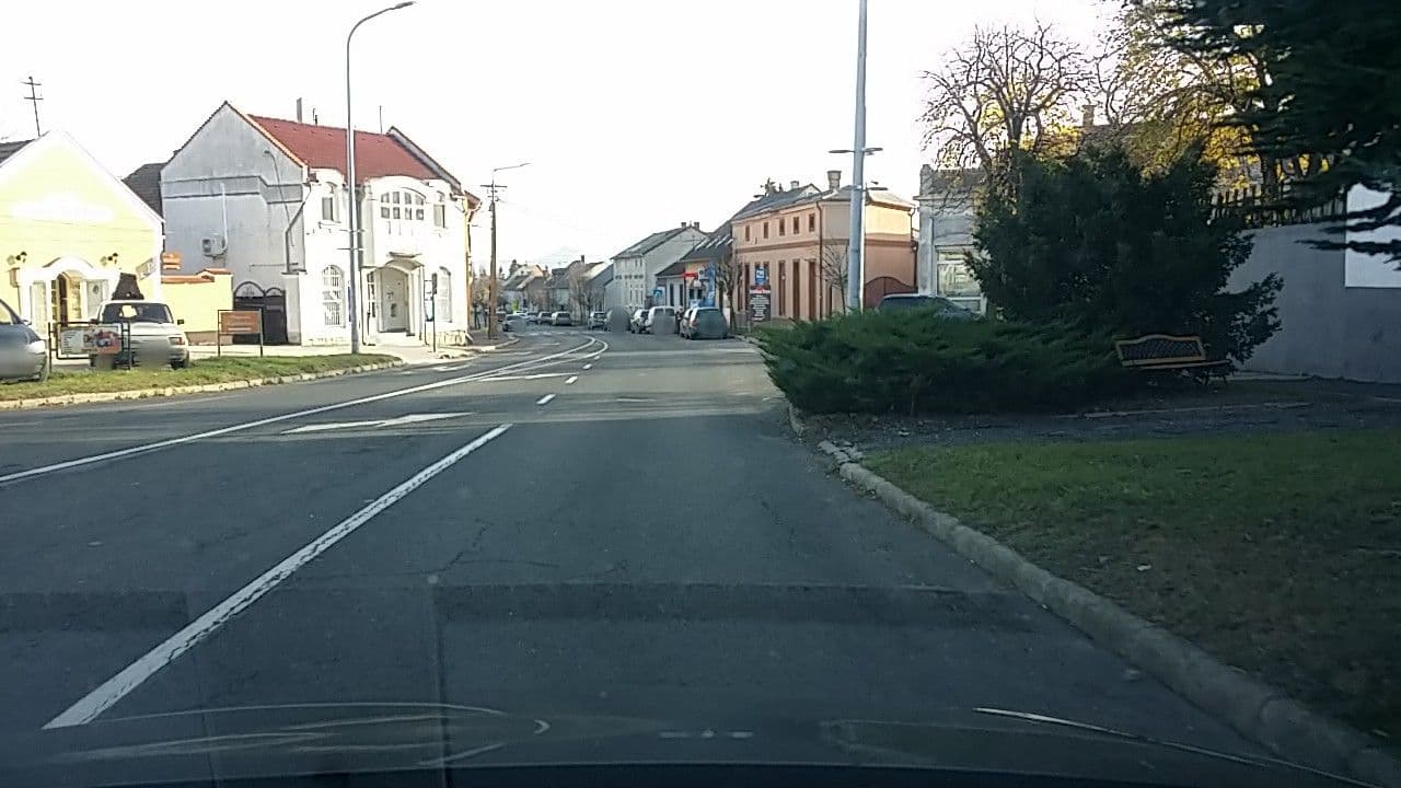 Street view near Bibi Vendégház, Tapolca — © vst (CC BY-SA · Mapillary)