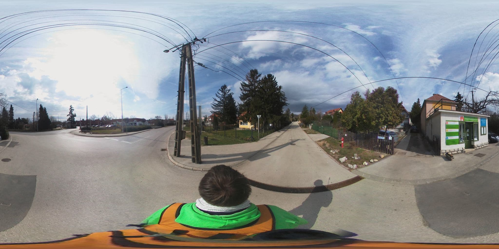 Street view near Centrum Családi Apartmanok Balatonfüred, Balatonfüred — © kami911 (CC BY-SA · Mapillary)