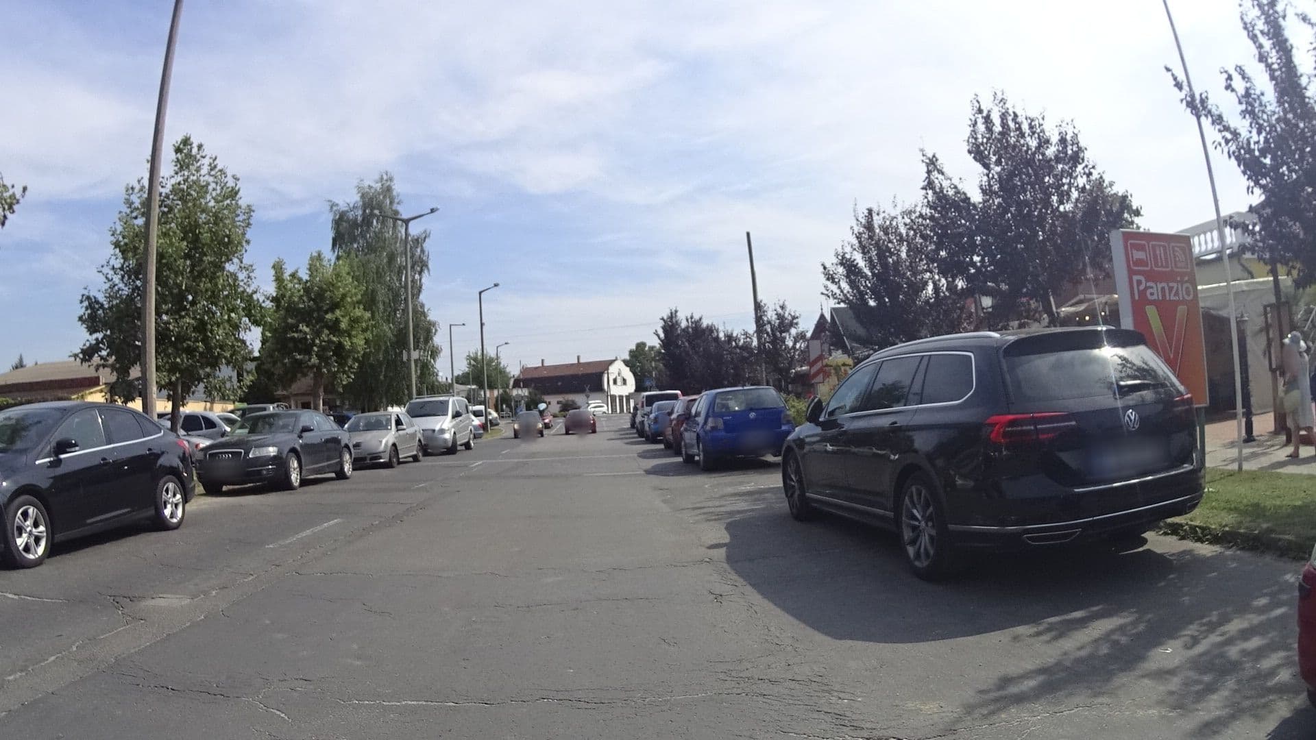 Street view near Y Panzió, Balatonlelle — © ramap (CC BY-SA · Mapillary)