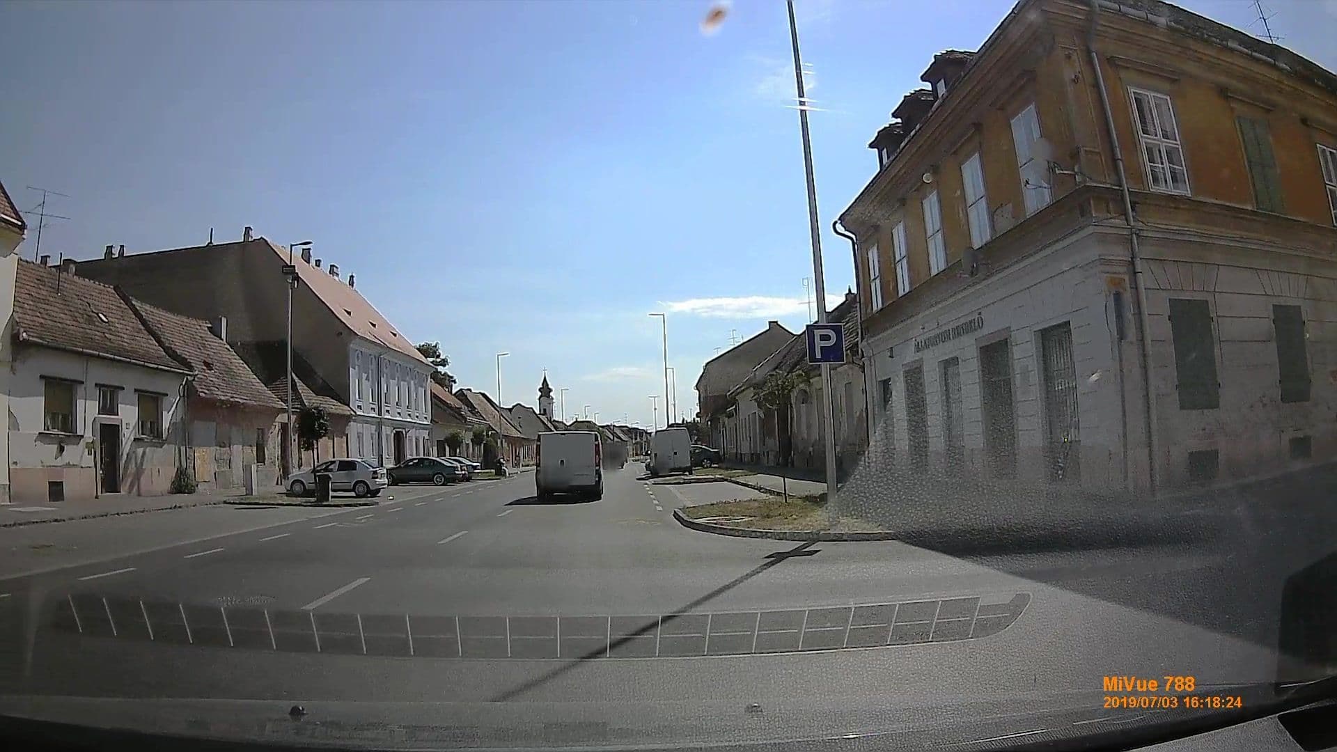 Street view near Designholz Studio Apartman, Győr — © geox123 (CC BY-SA · Mapillary)