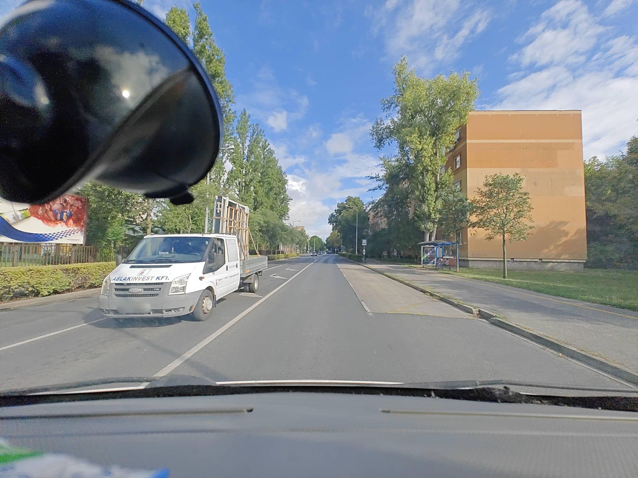 Street view near Kossuth Zsuzsa Leánykollégium, Győr — © Winner_hun (CC BY-SA · Mapillary)