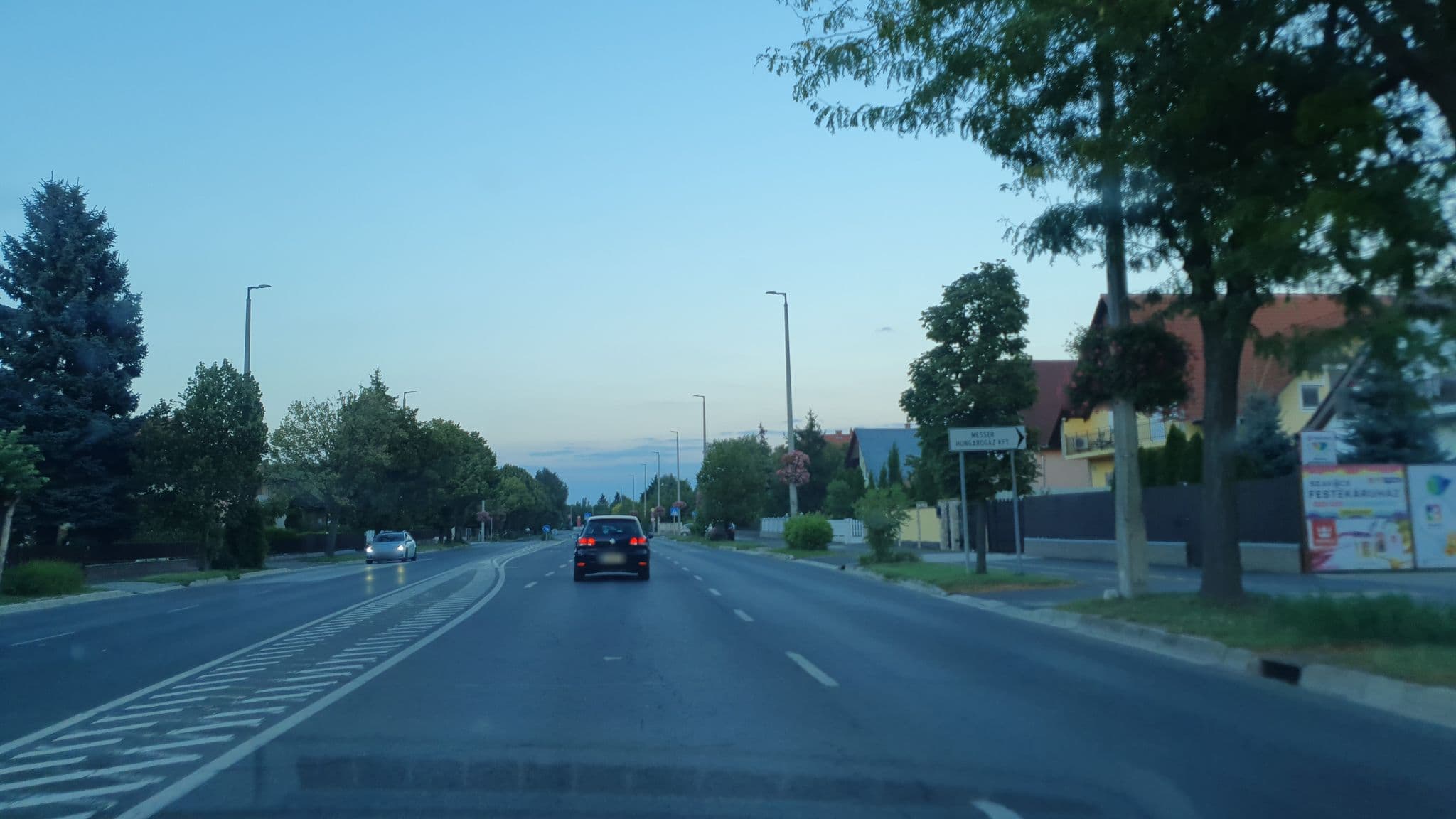 Street view near Ágika Apartman Siófok, Siófok — © kami911 (CC BY-SA · Mapillary)