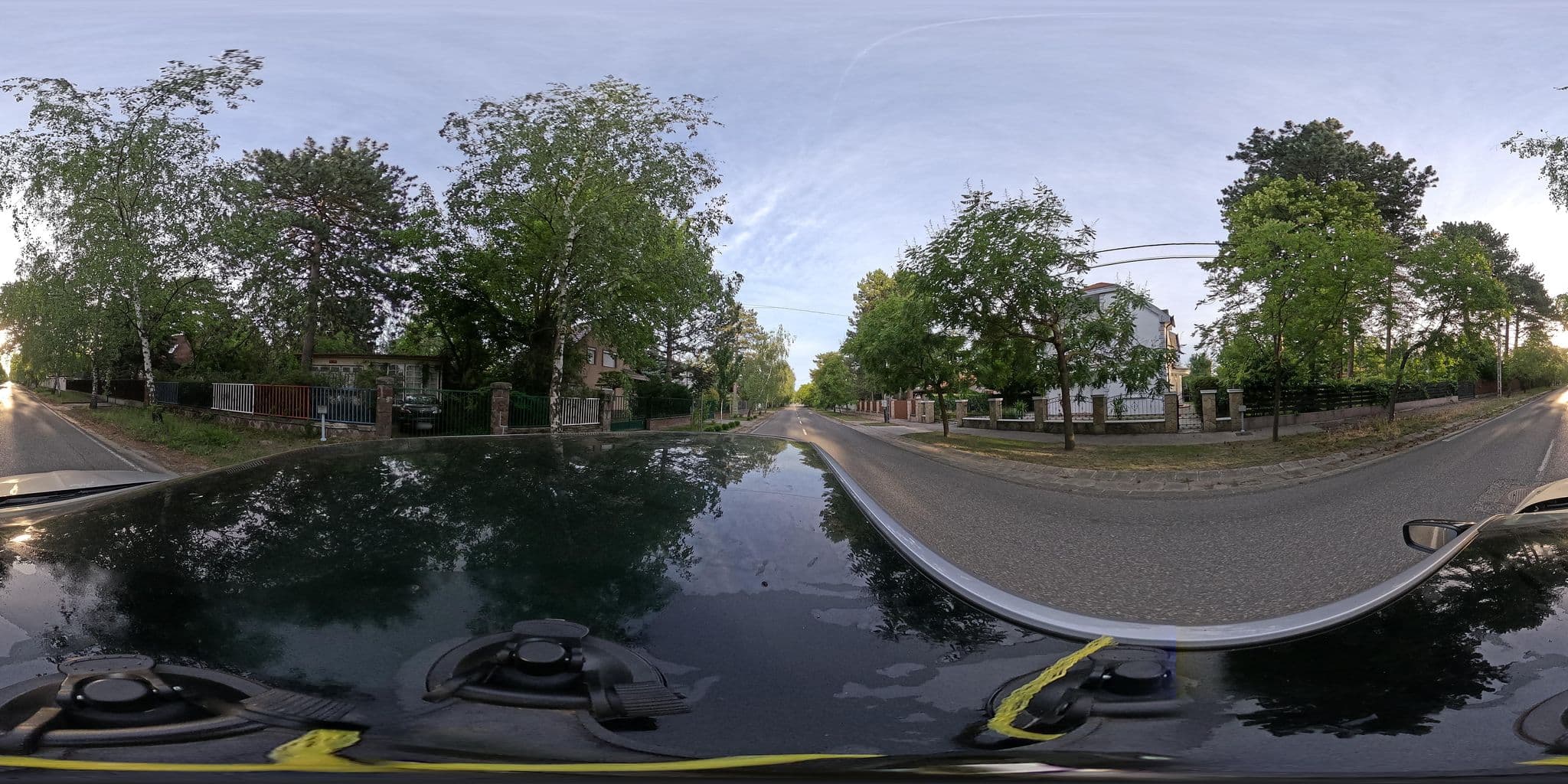 Street view near Kentaur Apartmanház, Siófok — © kami911 (CC BY-SA · Mapillary)