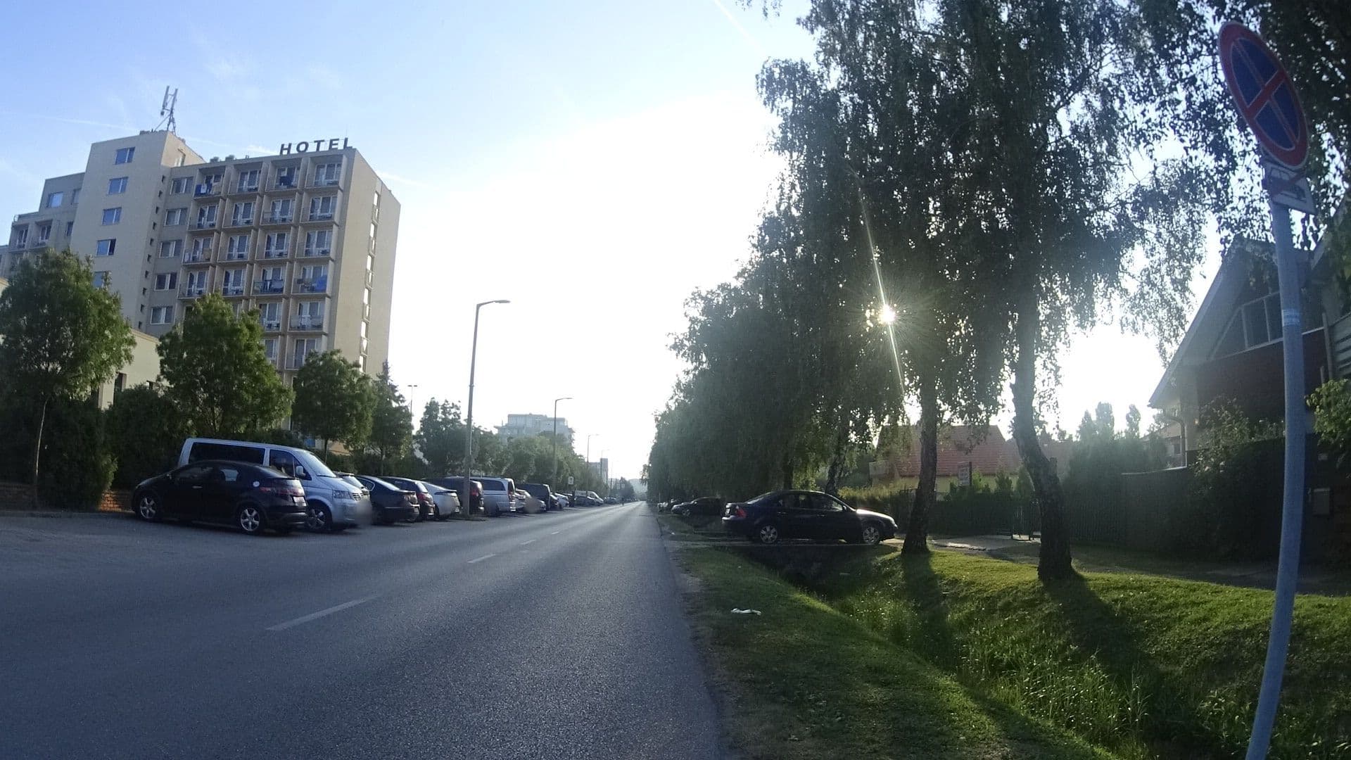 Street view near Első Fecske Apartmanok Siófok, Siófok — © ramap (CC BY-SA · Mapillary)