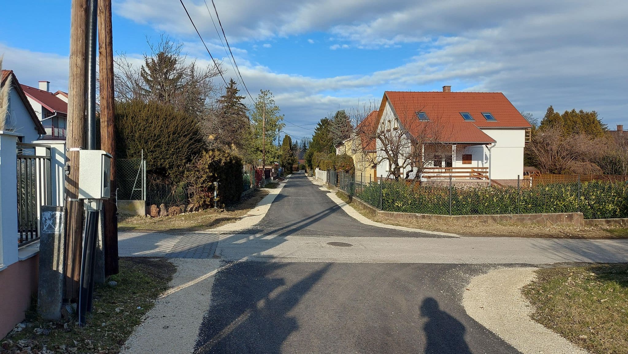 Street view near Sirocco Családi Apartman Balatonalmádi, Balatonalmádi — © vasony (CC BY-SA · Mapillary)