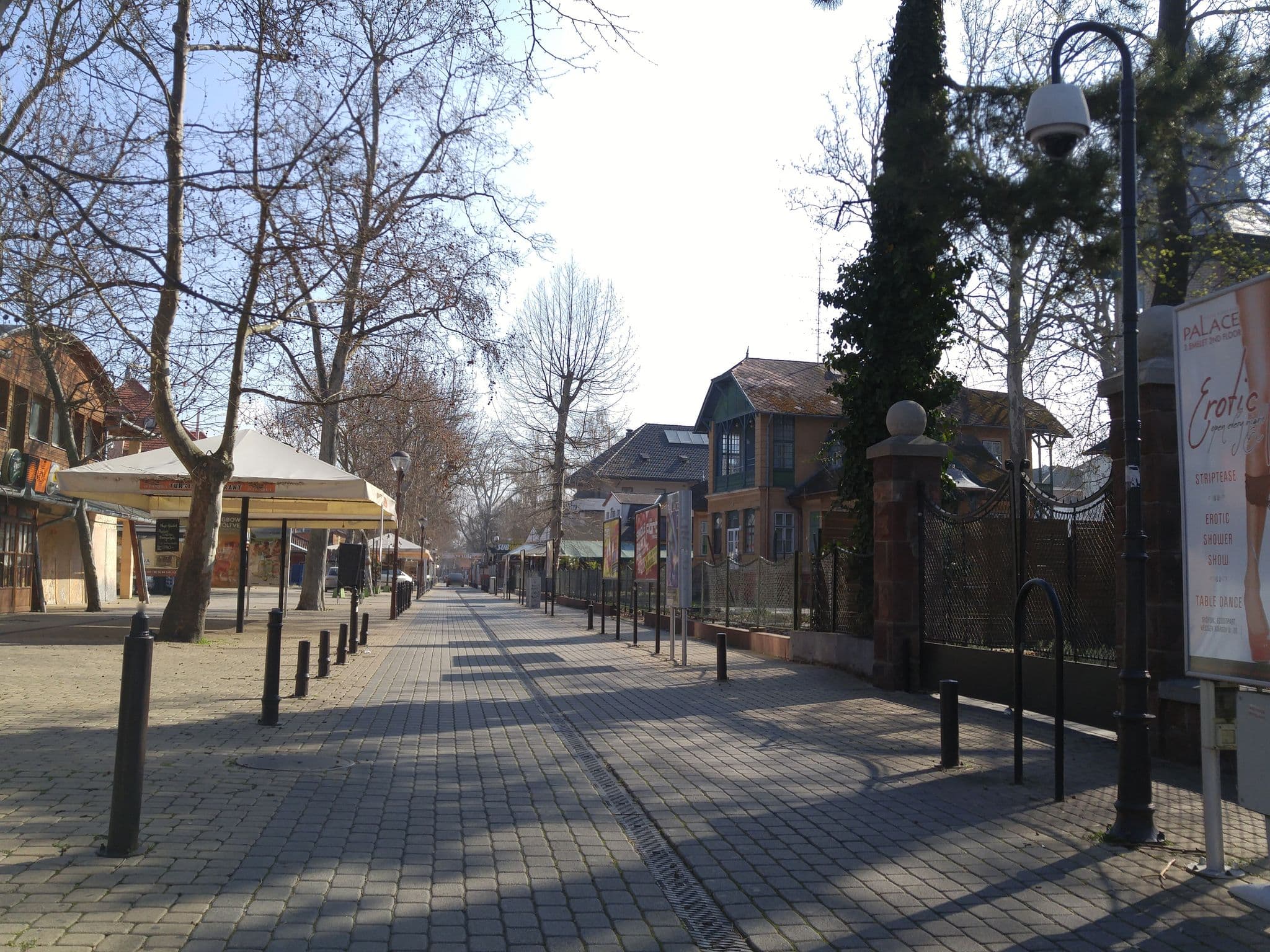 Street view near Sling Shot - Katapult, Siófok — © tamaes (CC BY-SA · Mapillary)
