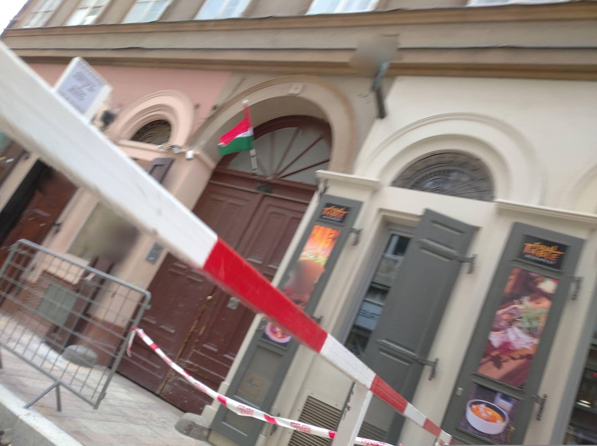 Street view near Romantic Centrum Apartman, Budapest V. kerület — © grozsa11 (CC BY-SA · Mapillary)