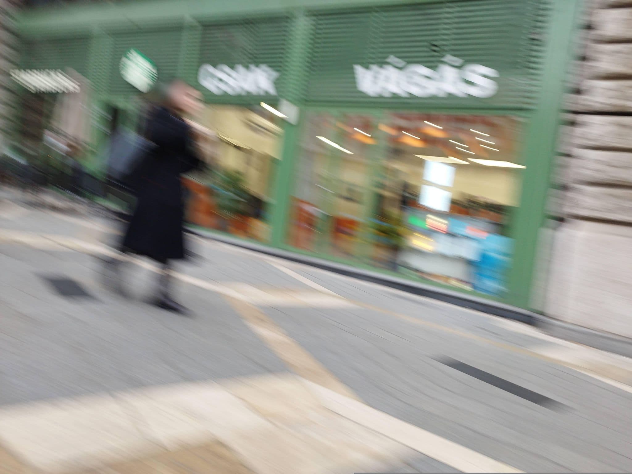 Street view near Giselle Vintage Doubles, Palotanegyed — © grozsa11 (CC BY-SA · Mapillary)