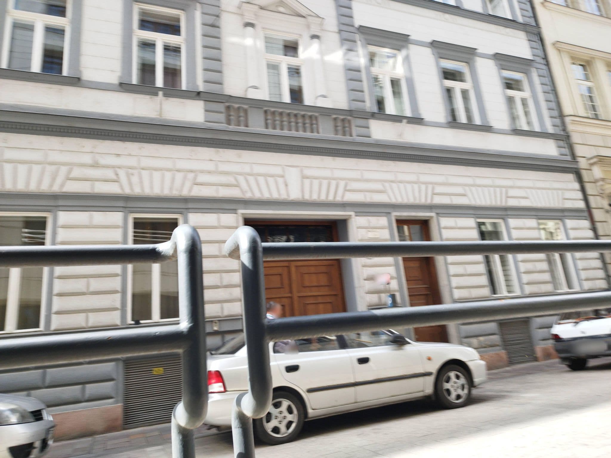 Street view near Room 5112, Lipótváros — © grozsa11 (CC BY-SA · Mapillary)
