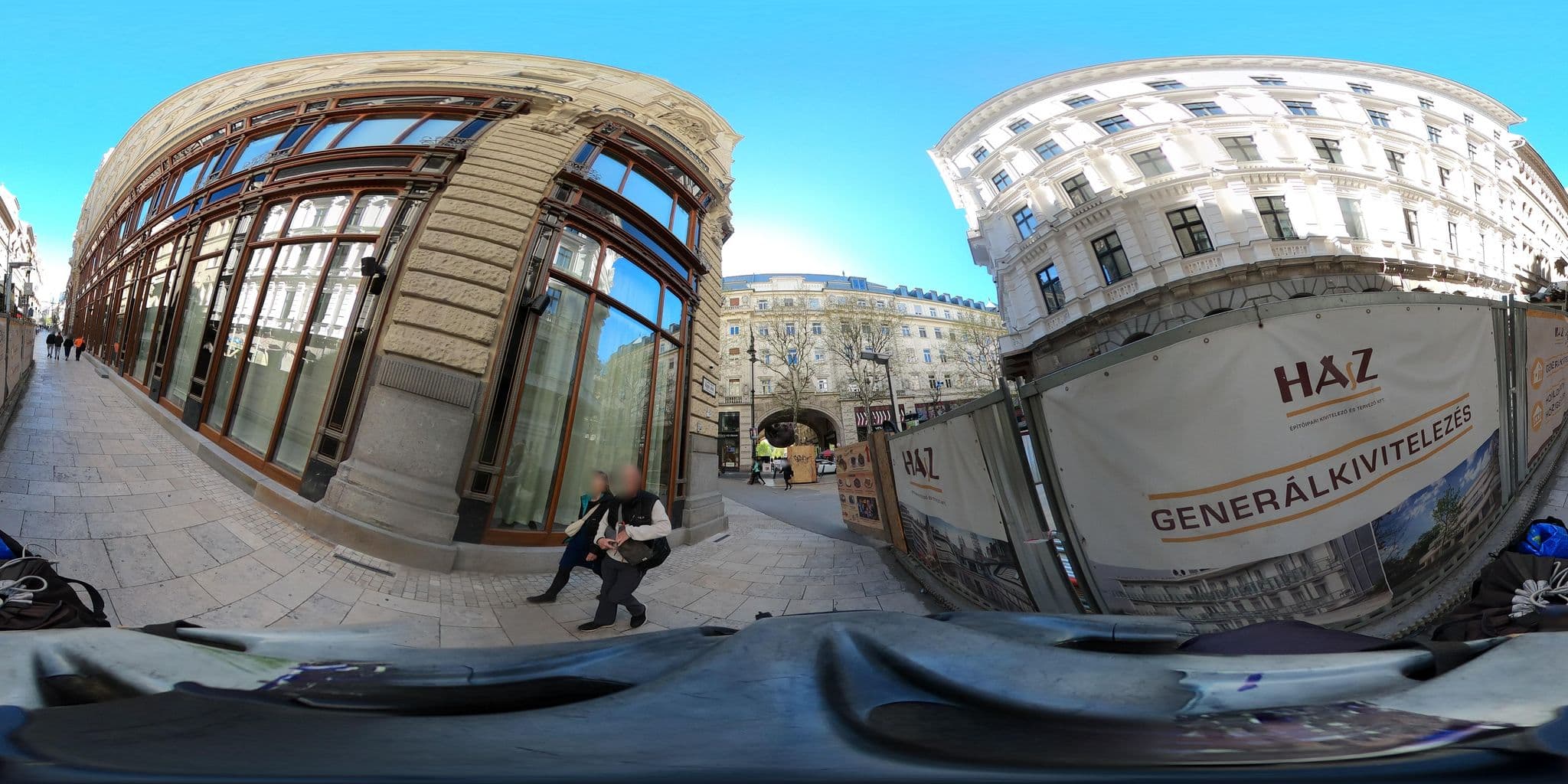 Street view near Harrison(E), Budapest V. kerület — © grozsa11 (CC BY-SA · Mapillary)