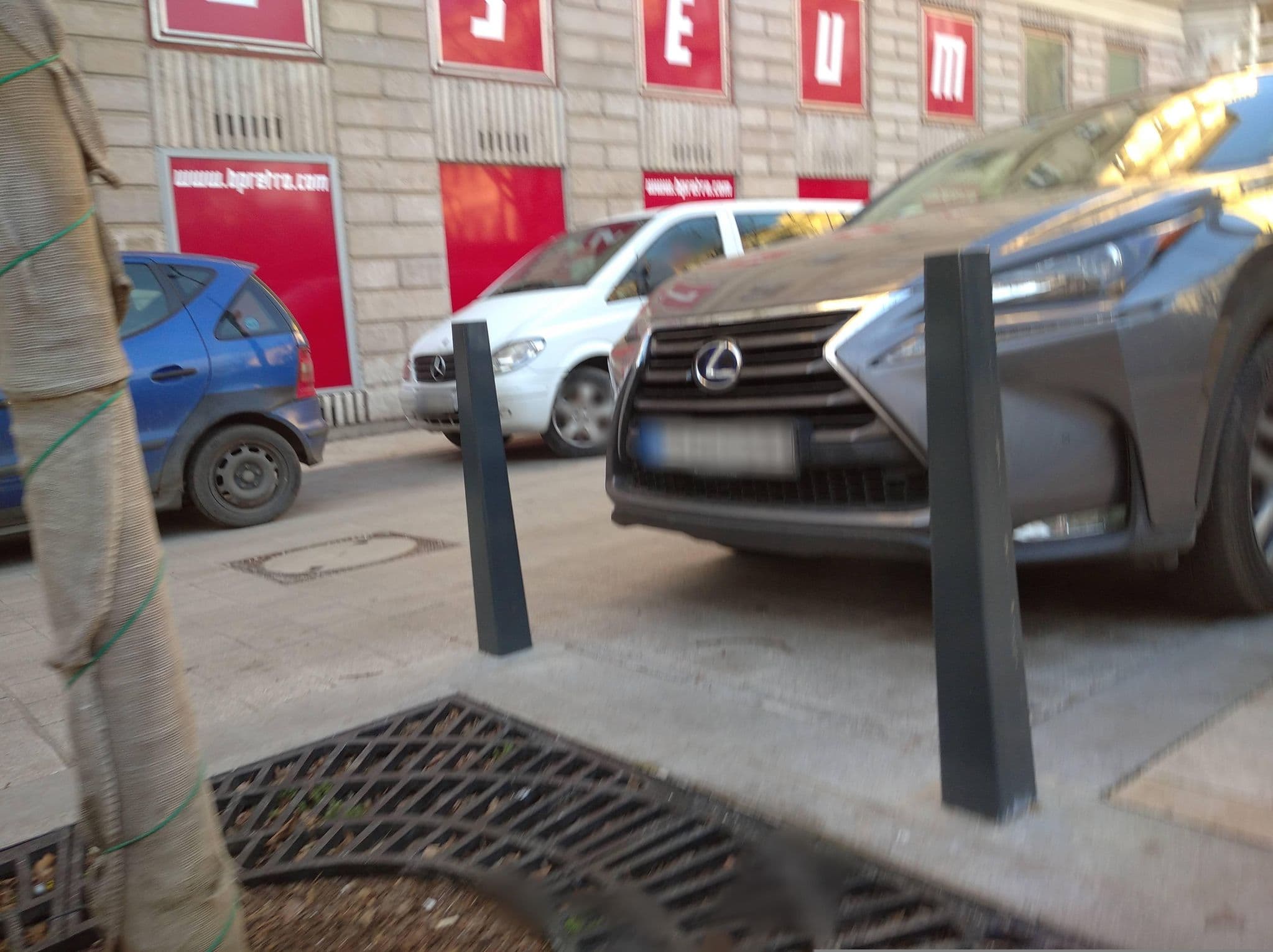 Street view near Budget Apartment by Hi5 - Október 6. Street 4, Budapest V. kerület — © grozsa11 (CC BY-SA · Mapillary)