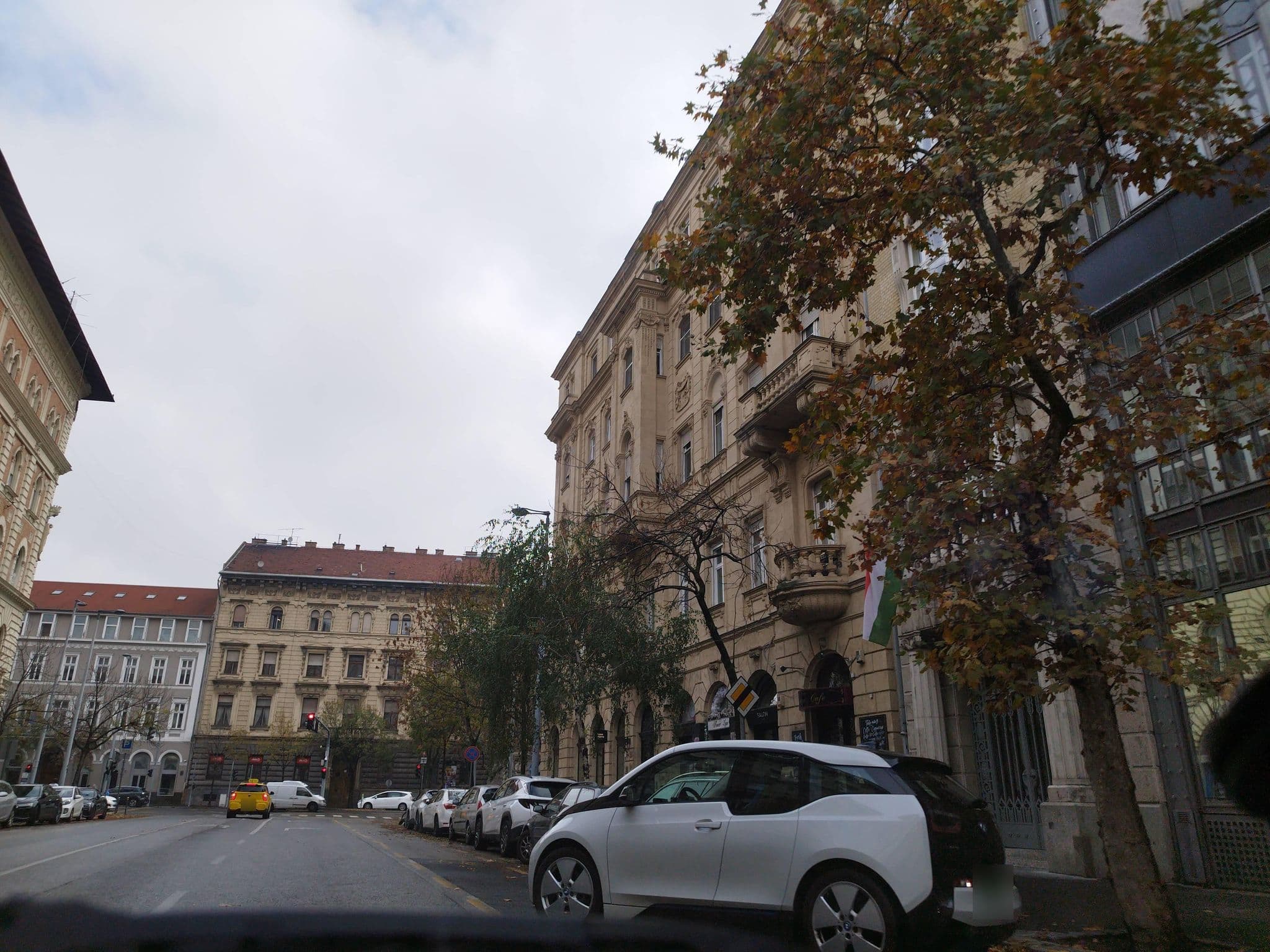 Street view near Alkotmany street Apartment, Lipótváros — © grozsa11 (CC BY-SA · Mapillary)