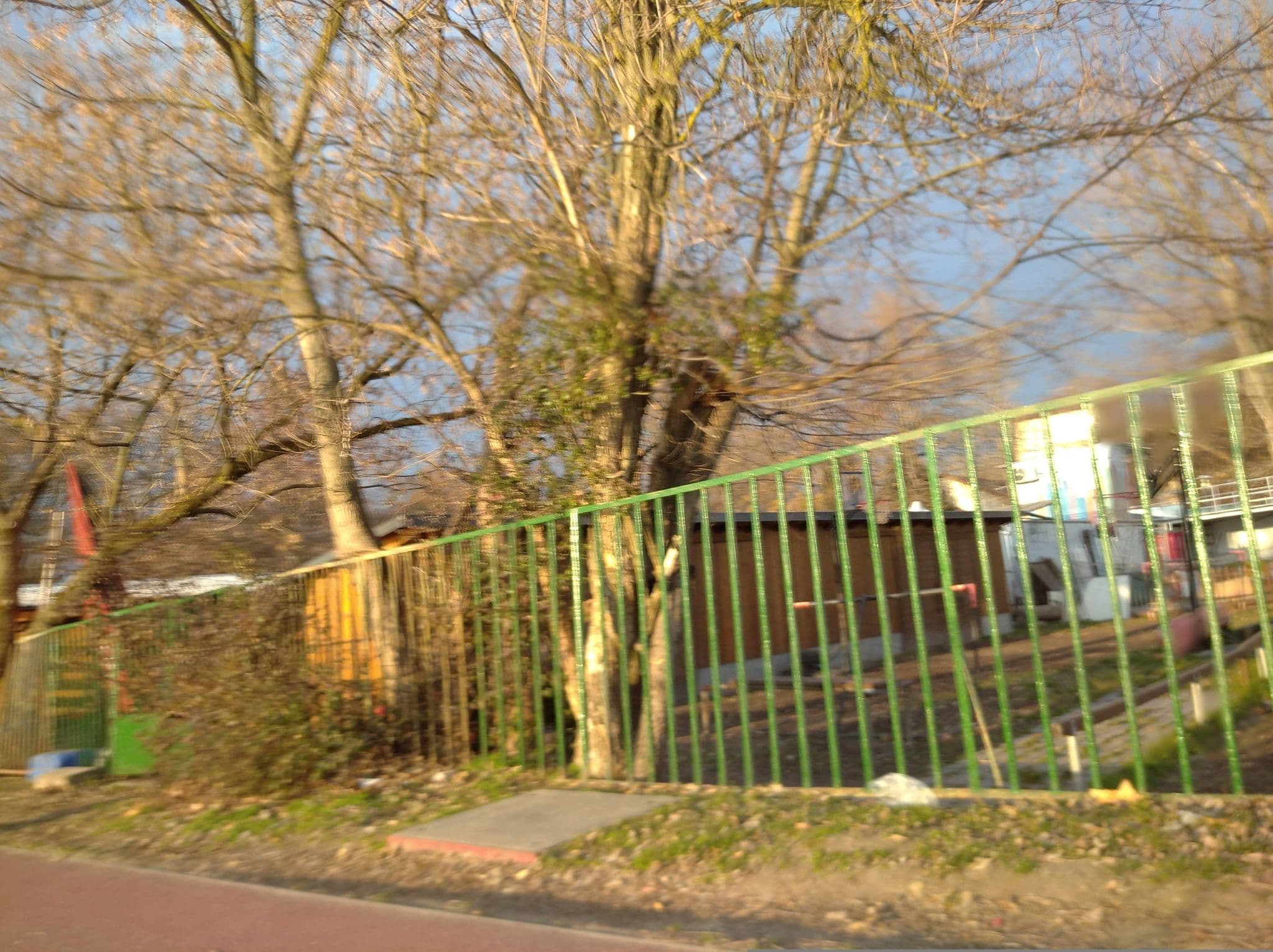 Street view near Island Hostel Budapest, Újlipótváros — © grozsa11 (CC BY-SA · Mapillary)