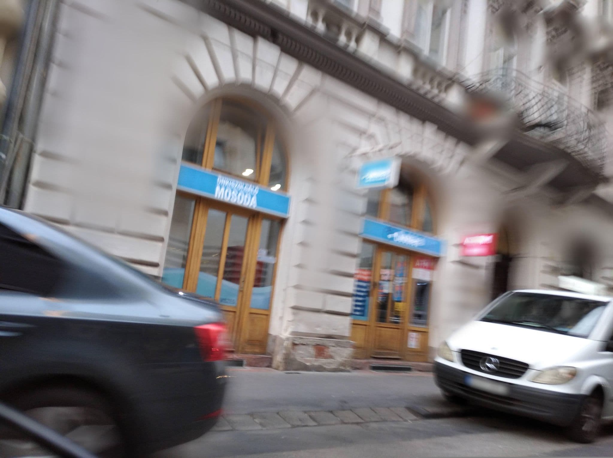 Street view near Friends Budget Hostel, Budapest VI. kerület — © grozsa11 (CC BY-SA · Mapillary)