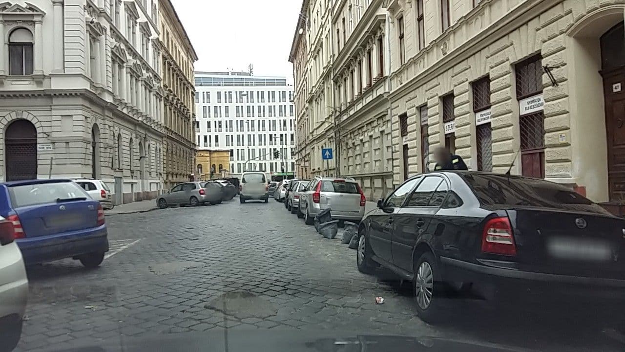 Street view near Arcadia Westend Flat, Budapest VI. kerület — © vst (CC BY-SA · Mapillary)