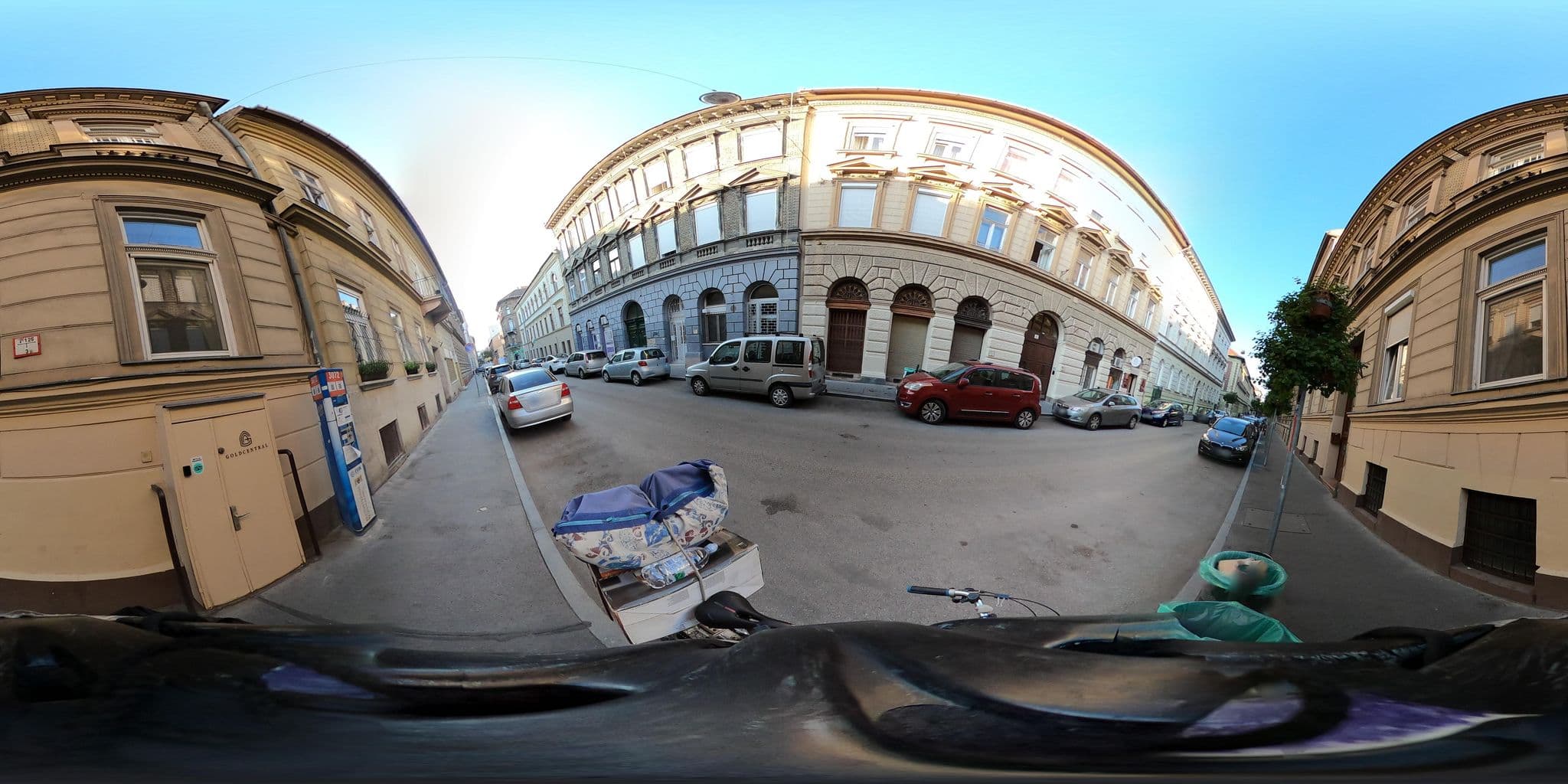 Street view near Goldcentral Apartment, Erzsébetváros — © grozsa11 (CC BY-SA · Mapillary)