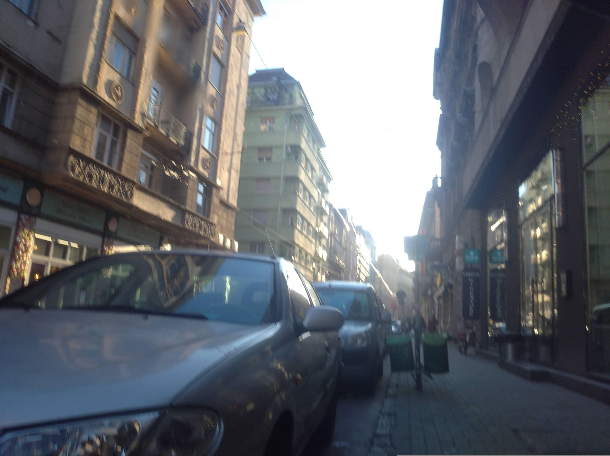 Street view near Ernesto Akácfa, Erzsébetváros — © grozsa11 (CC BY-SA · Mapillary)