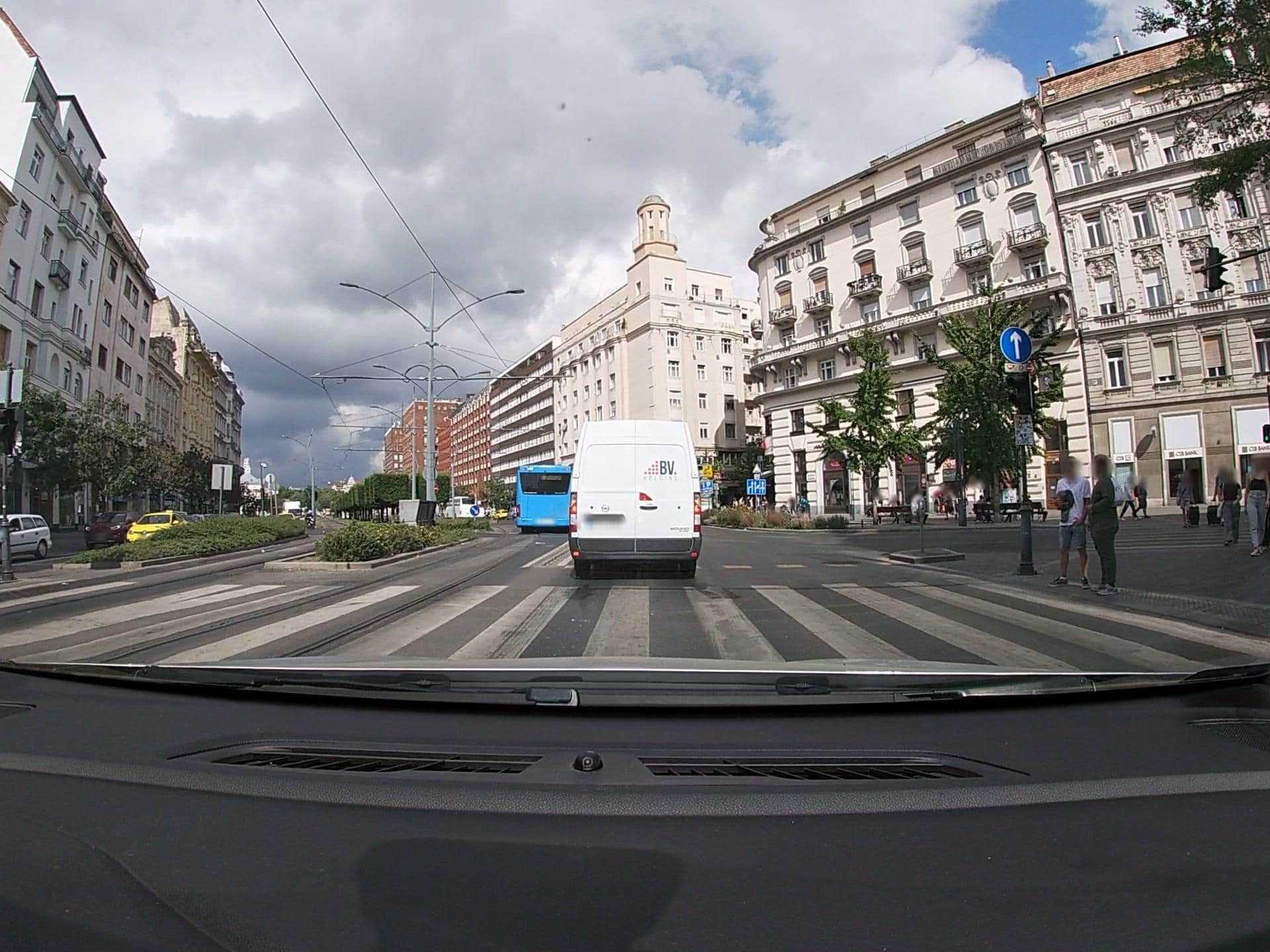 Street view near Budget Apartment by Hi5 - Károly 16, Palotanegyed — © vst (CC BY-SA · Mapillary)