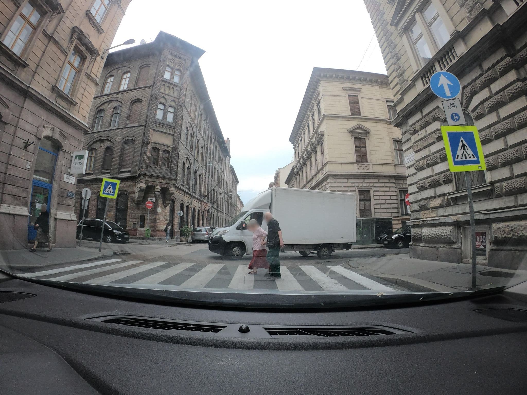 Street view near Danube Serviced Apartments, Belső-Ferencváros — © vst (CC BY-SA · Mapillary)