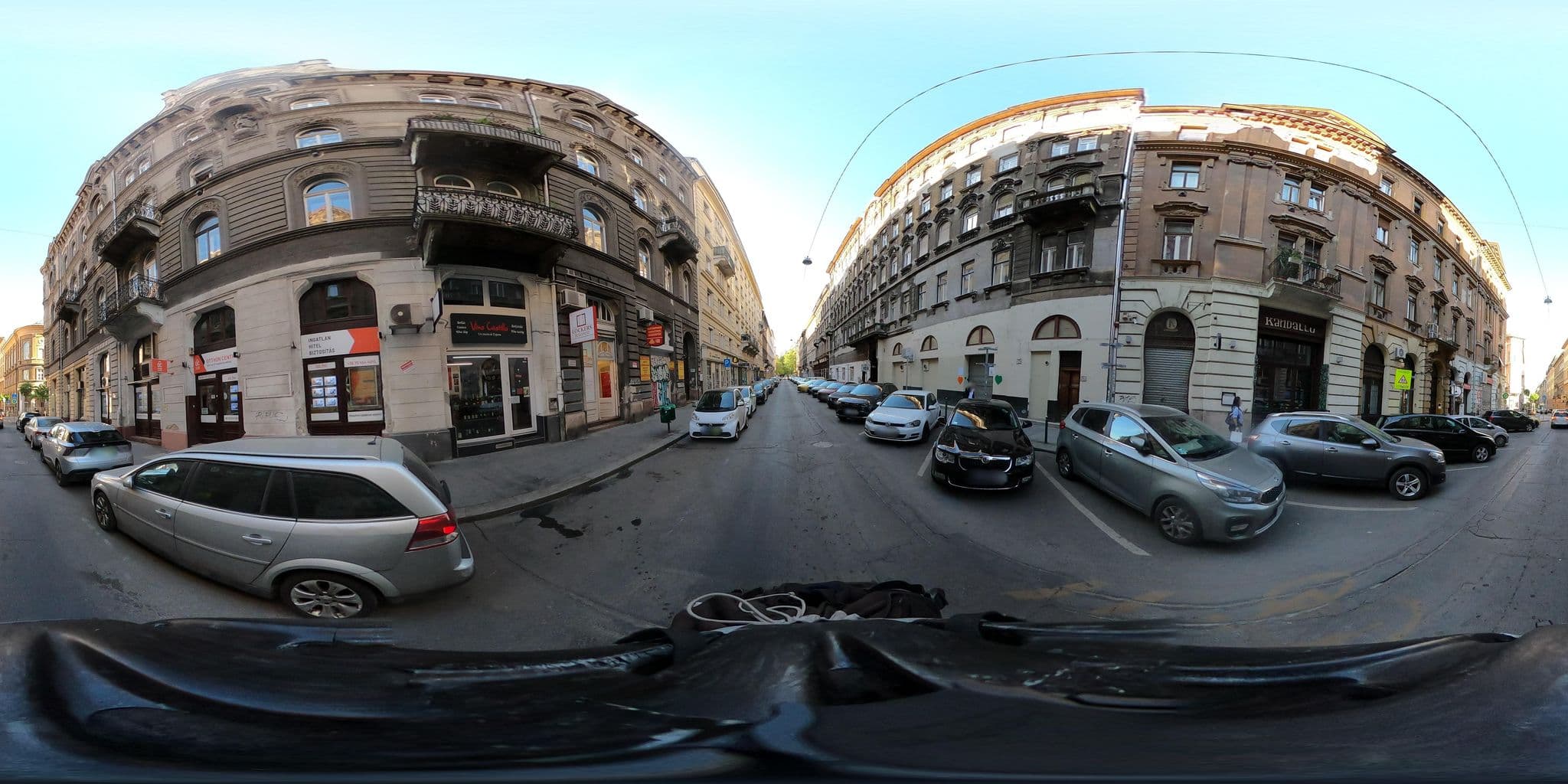 Street view near Real Apartments Kertész, Budapest VI. kerület — © grozsa11 (CC BY-SA · Mapillary)