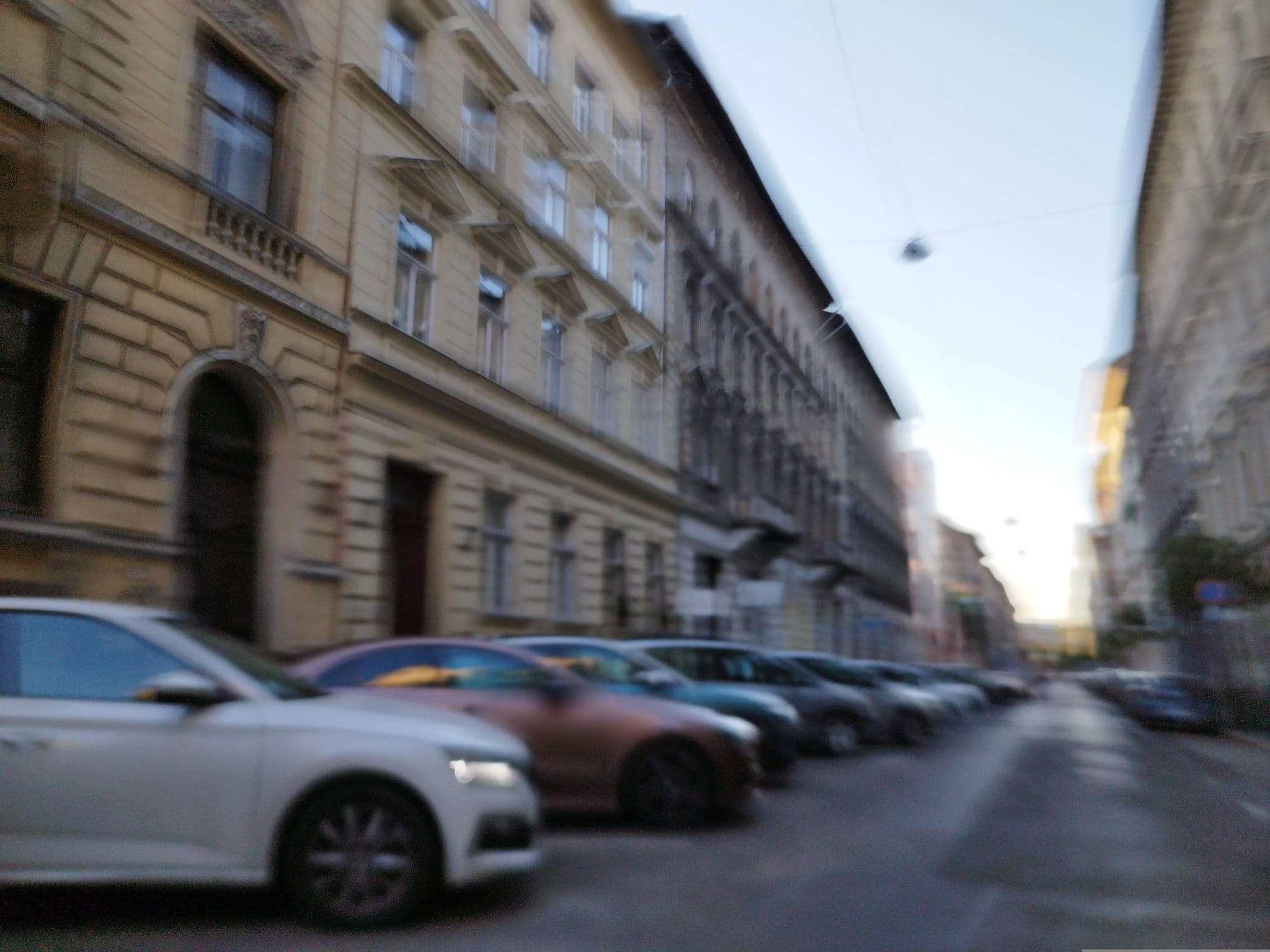 Street view near oswald, Budapest VI. kerület — © grozsa11 (CC BY-SA · Mapillary)