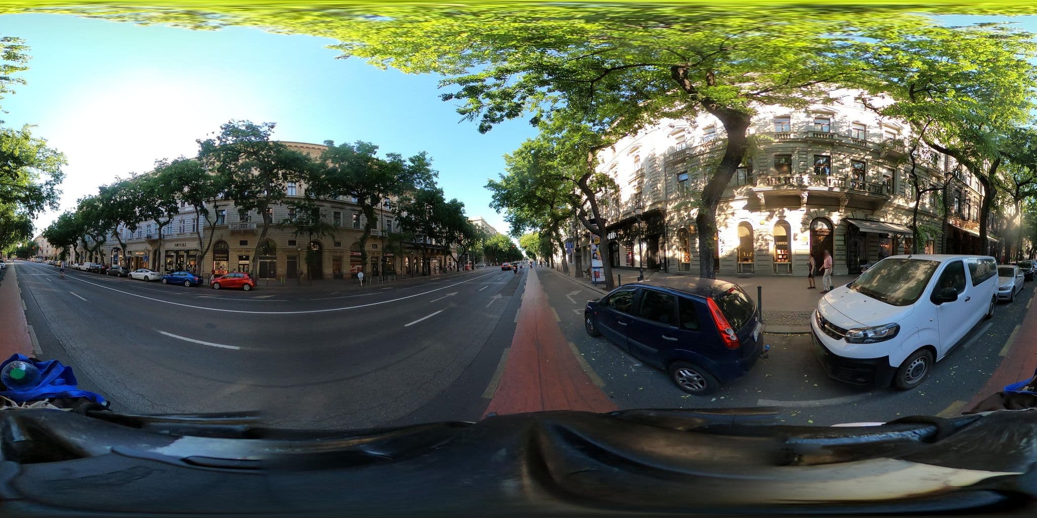 Street view near Bebop Hostel and Apartments, Budapest VI. kerület — © grozsa11 (CC BY-SA · Mapillary)