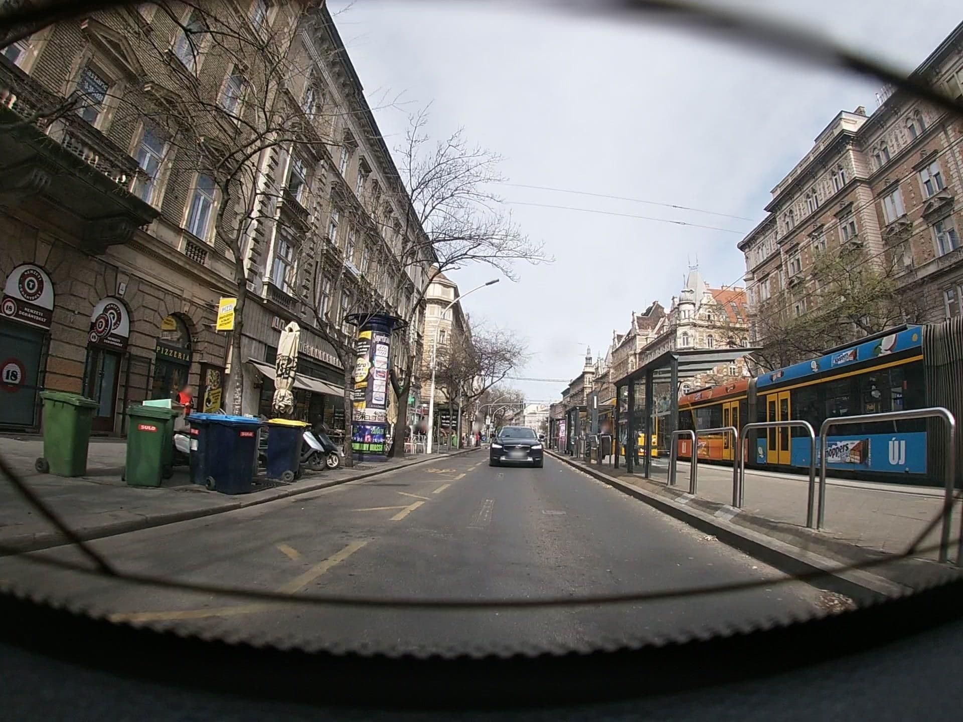 Street view near Erzsebet Royal Suite, Budapest VI. kerület — © vst (CC BY-SA · Mapillary)
