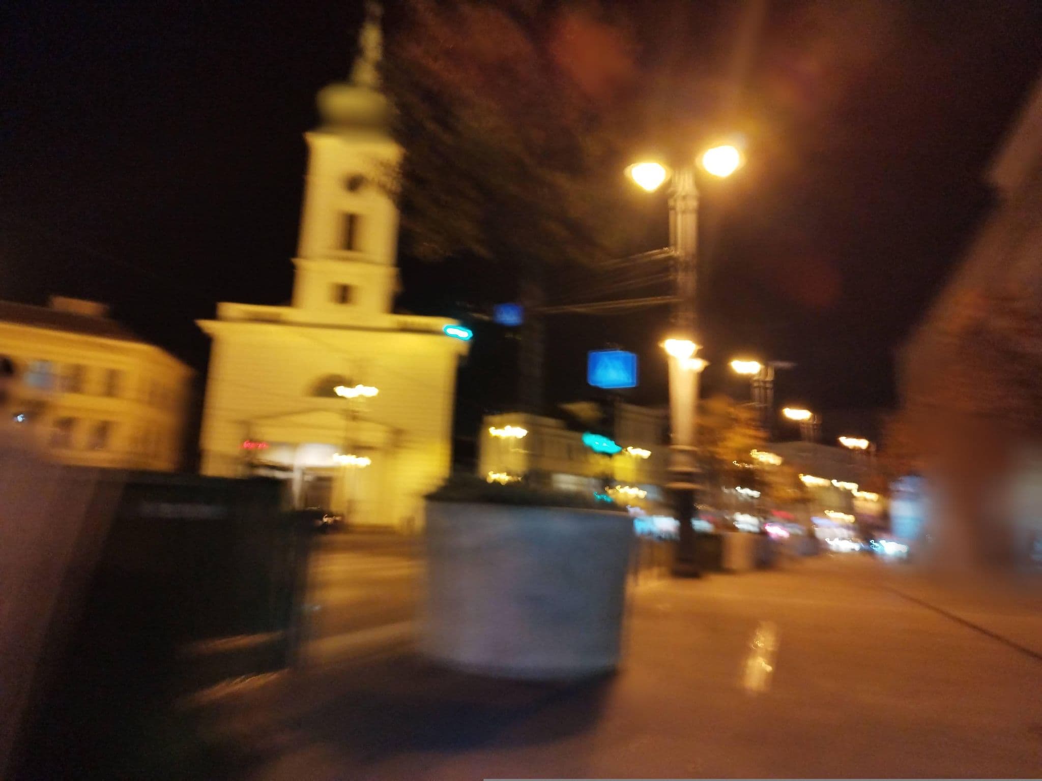 Street view near HILD-2 Apartments | Budapest, Palotanegyed — © grozsa11 (CC BY-SA · Mapillary)