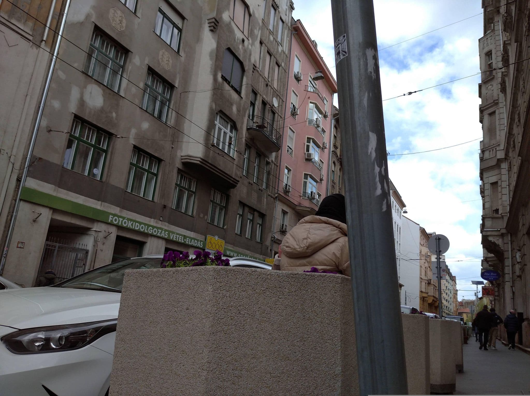 Street view near Onyx Apartman, Palotanegyed — © grozsa11 (CC BY-SA · Mapillary)