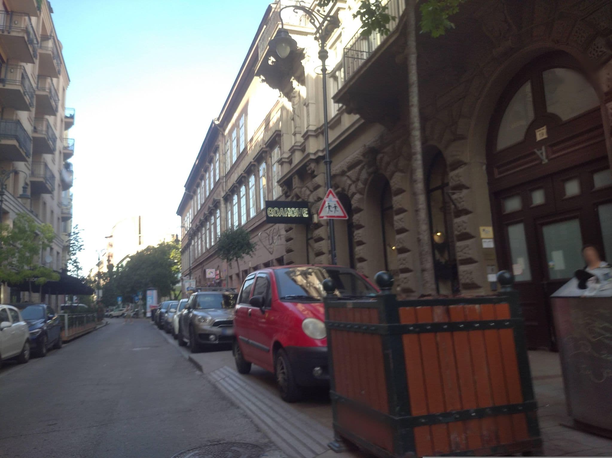 Street view near budapest center apartments, Budapest V. kerület — © grozsa11 (CC BY-SA · Mapillary)