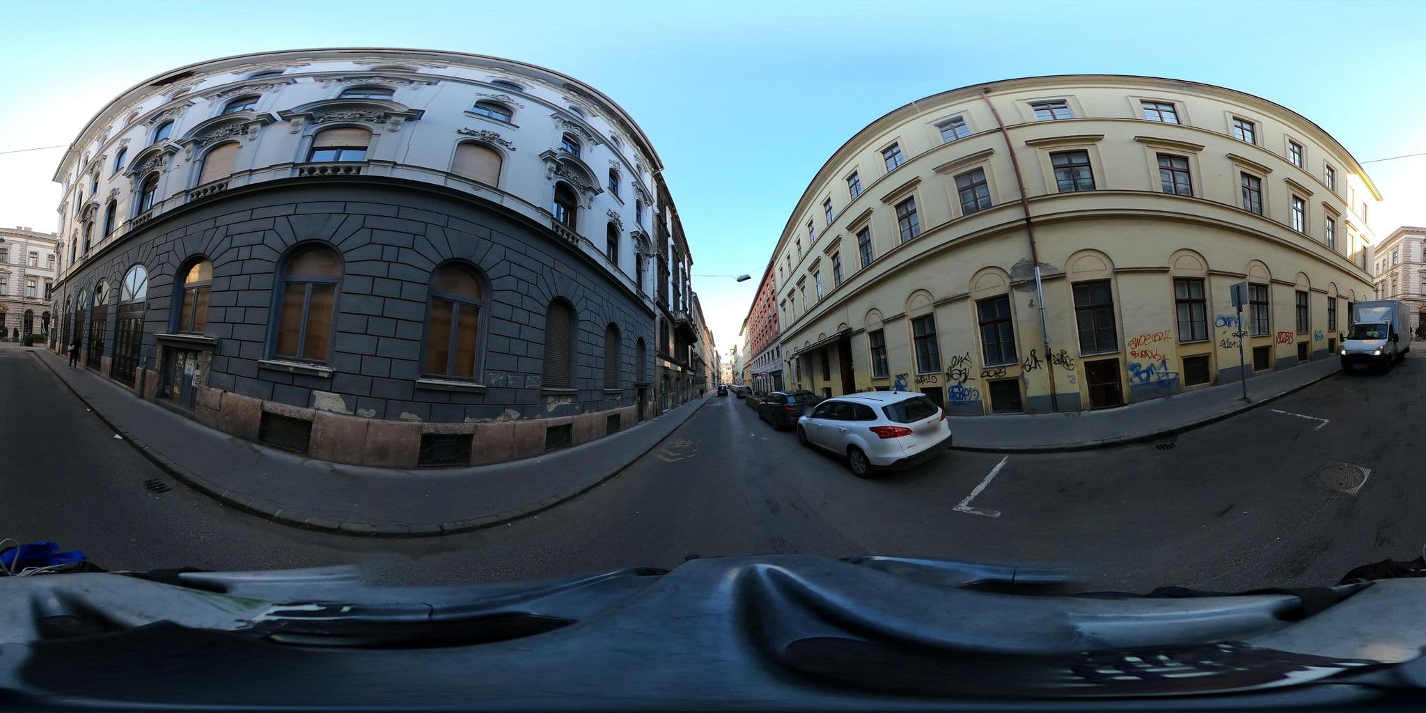 Street view near 3AApartment Budapest, Belső-Ferencváros — © grozsa11 (CC BY-SA · Mapillary)