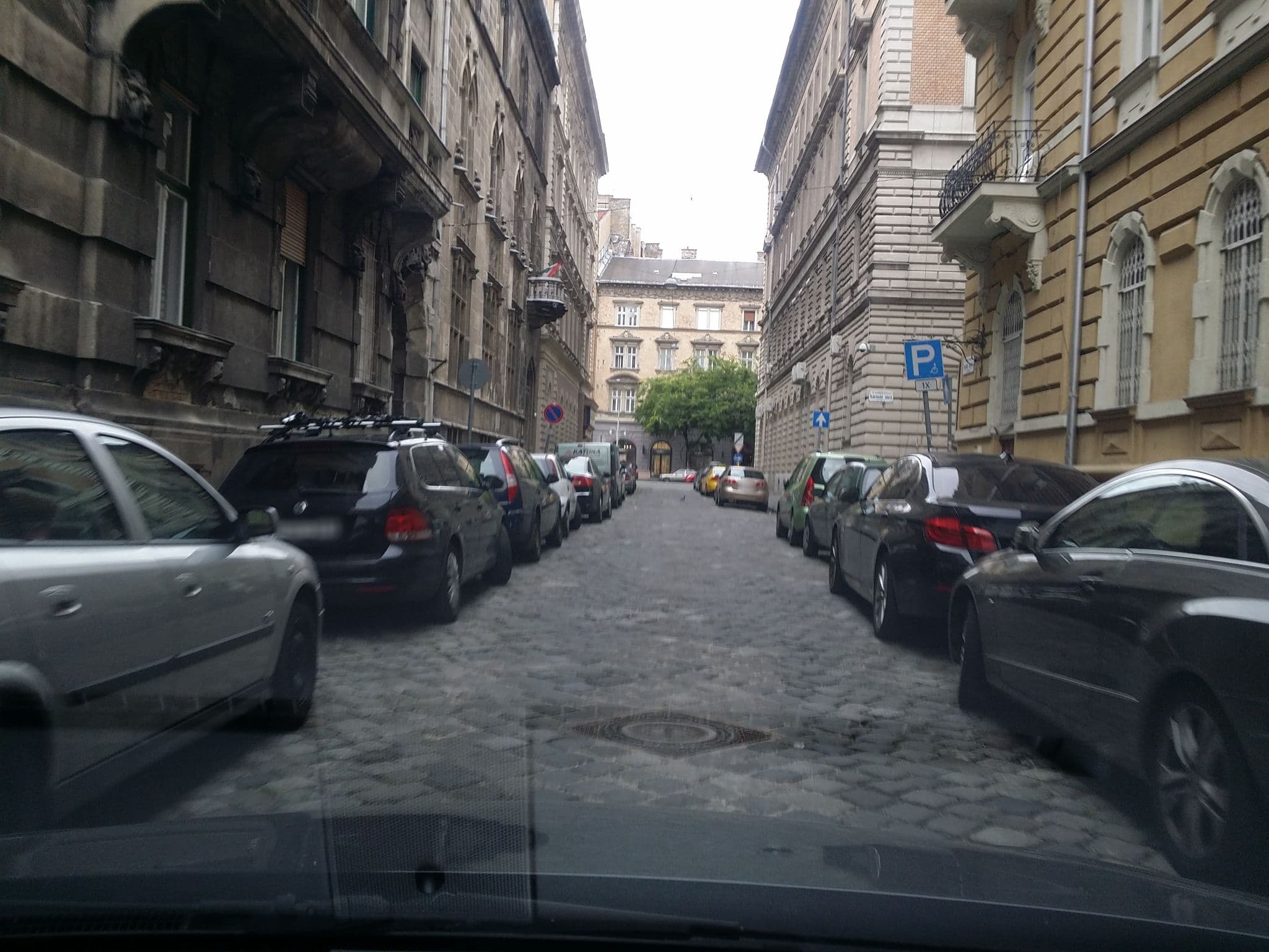 Street view near Carpe Noctum Original, Budapest VI. kerület — © vst (CC BY-SA · Mapillary)