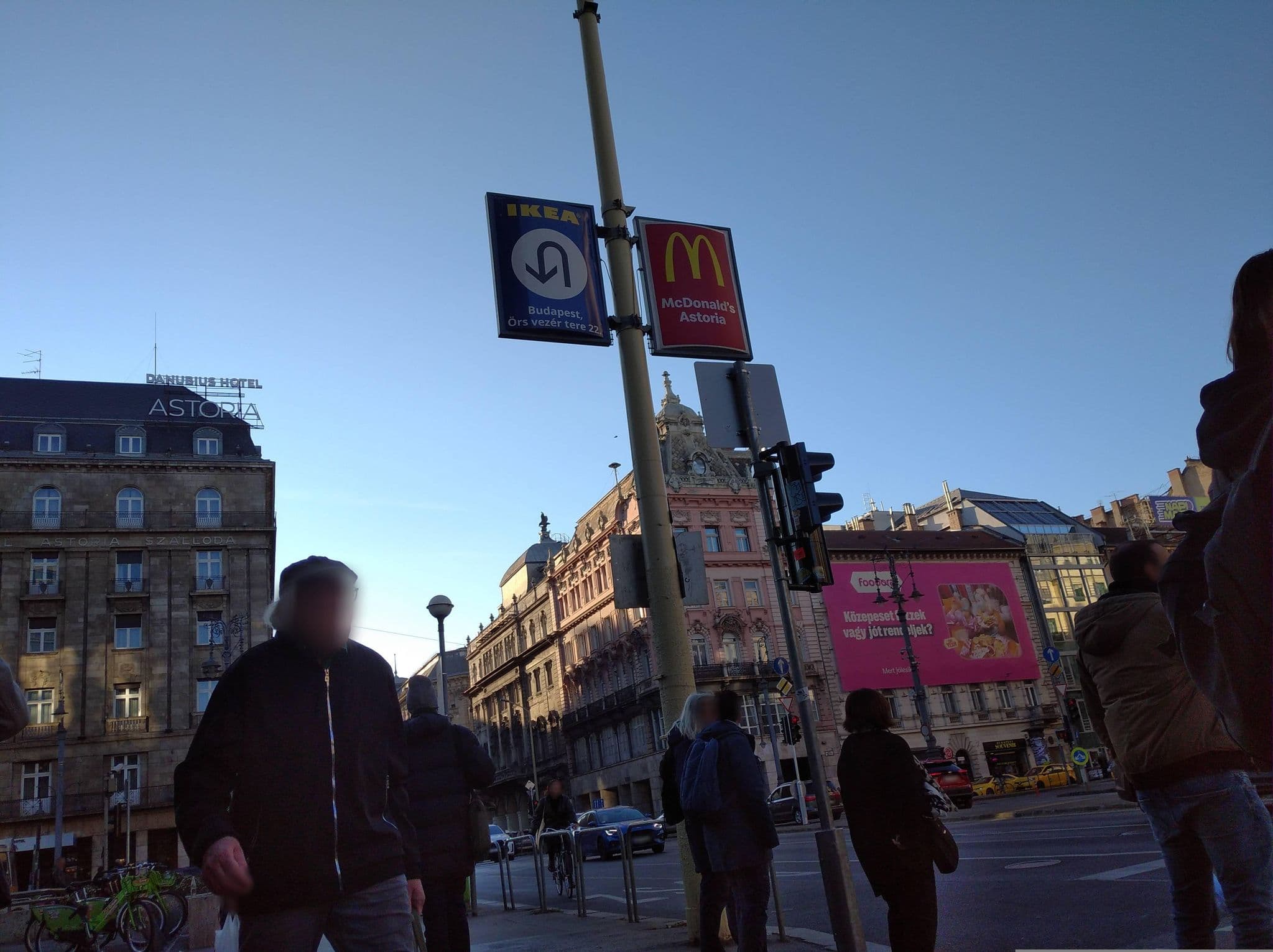 Street view near SzallodaVoucher.com, Palotanegyed — © grozsa11 (CC BY-SA · Mapillary)