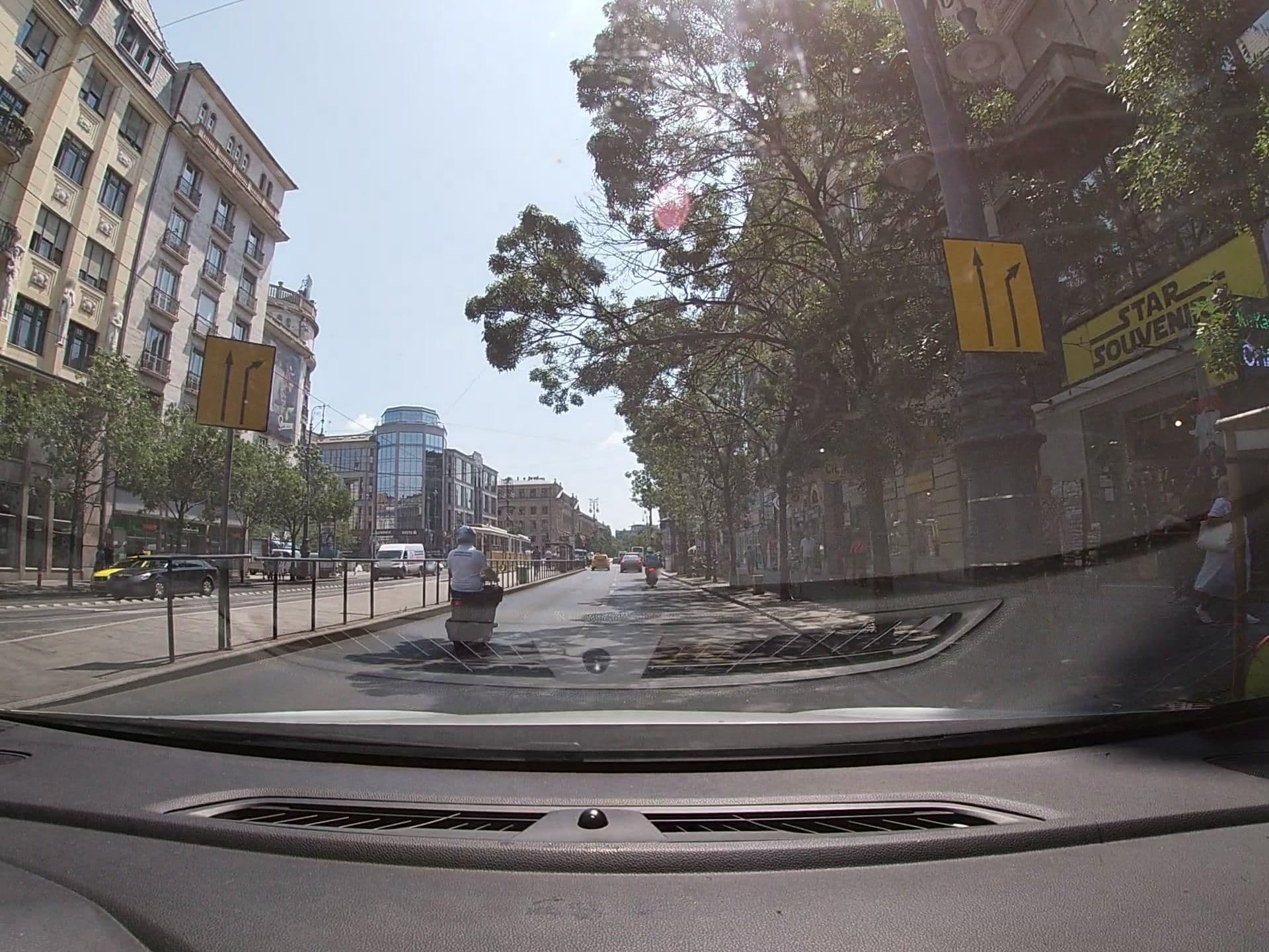 Street view near The Central Backpackers Hostel, Palotanegyed — © vst (CC BY-SA · Mapillary)