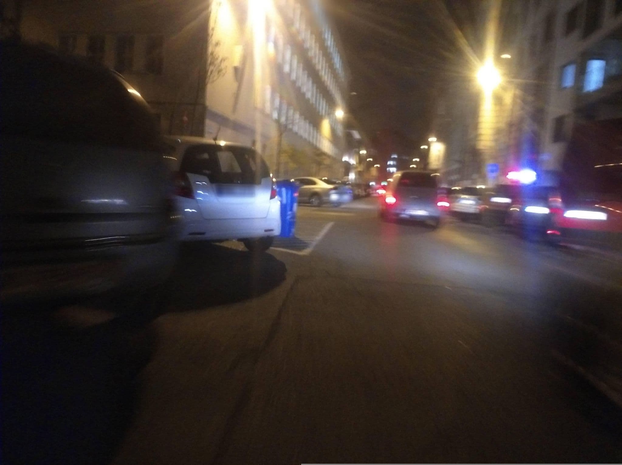Street view near Hello Amazing Budapest Lonyay, Belső-Ferencváros — © grozsa11 (CC BY-SA · Mapillary)