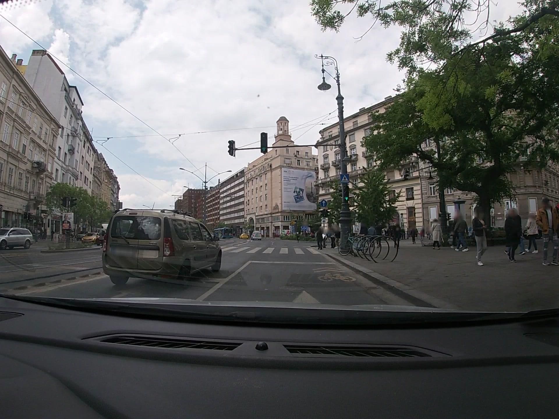Street view near Diamond Astoria 4, Quiet Apartment, Palotanegyed — © vst (CC BY-SA · Mapillary)