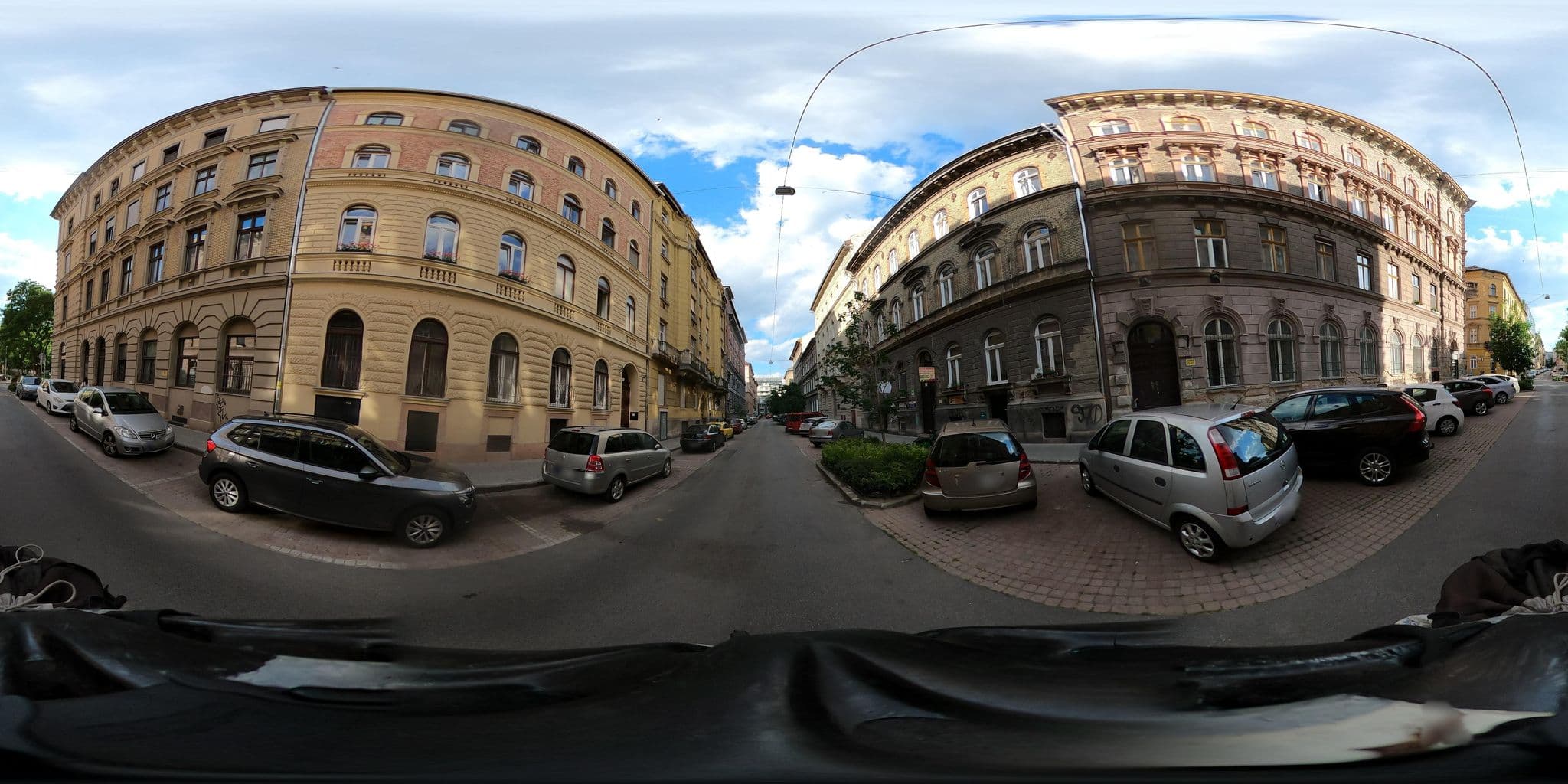 Street view near Sofia Apartments Budapest, Budapest VI. kerület — © grozsa11 (CC BY-SA · Mapillary)