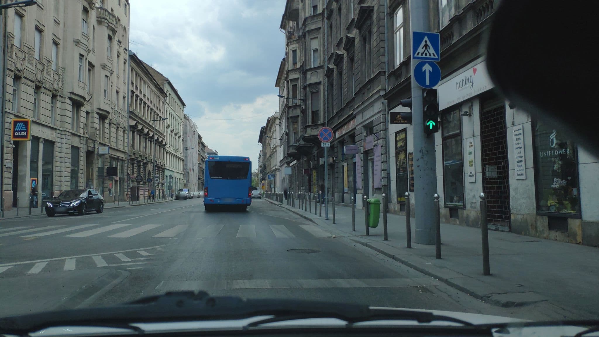 Street view near Kalvin Apartments, Belső-Ferencváros — © rbader (CC BY-SA · Mapillary)